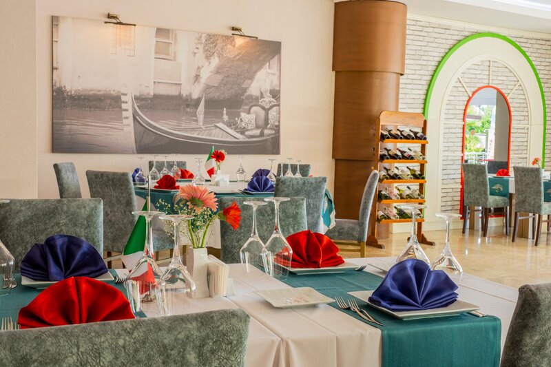 ASTERIA FAMILY RESORT SIDE