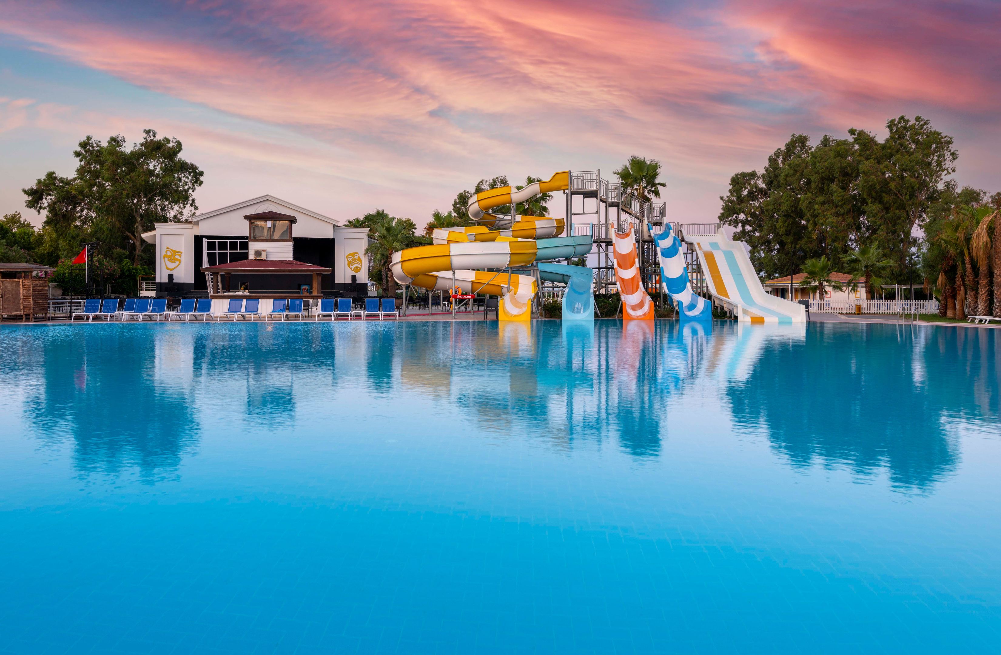 ASTERIA FAMILY RESORT SIDE