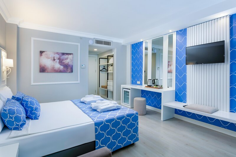 SELECTUM COLOURS SIDE
