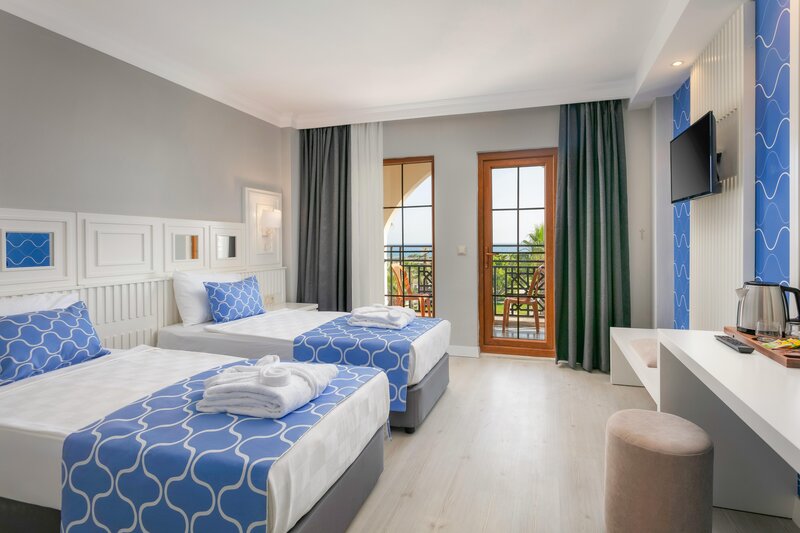 SELECTUM COLOURS SIDE