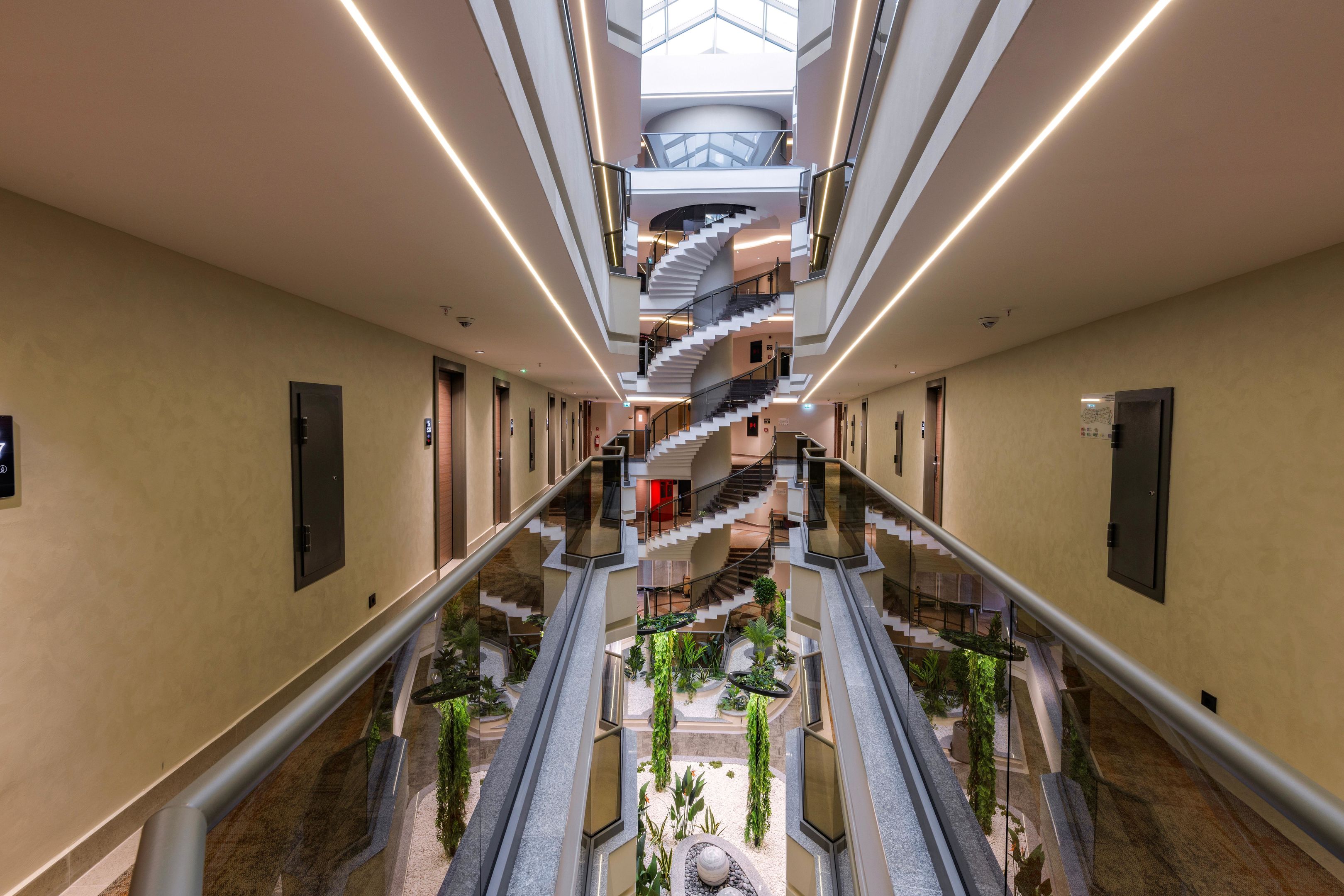 SIDE SUN HOTEL