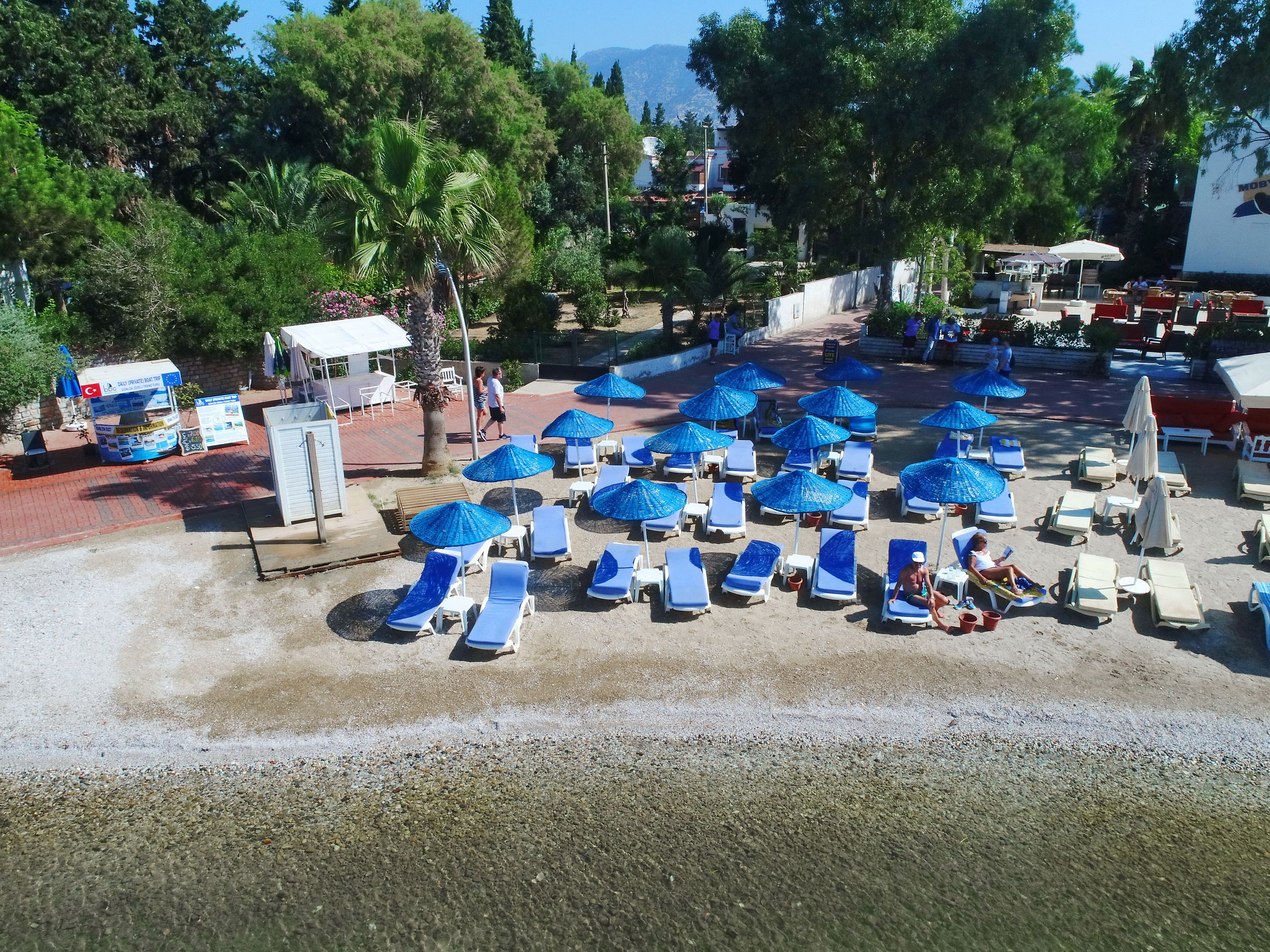 SUMMER GARDEN SUITES - BEACH HOTEL