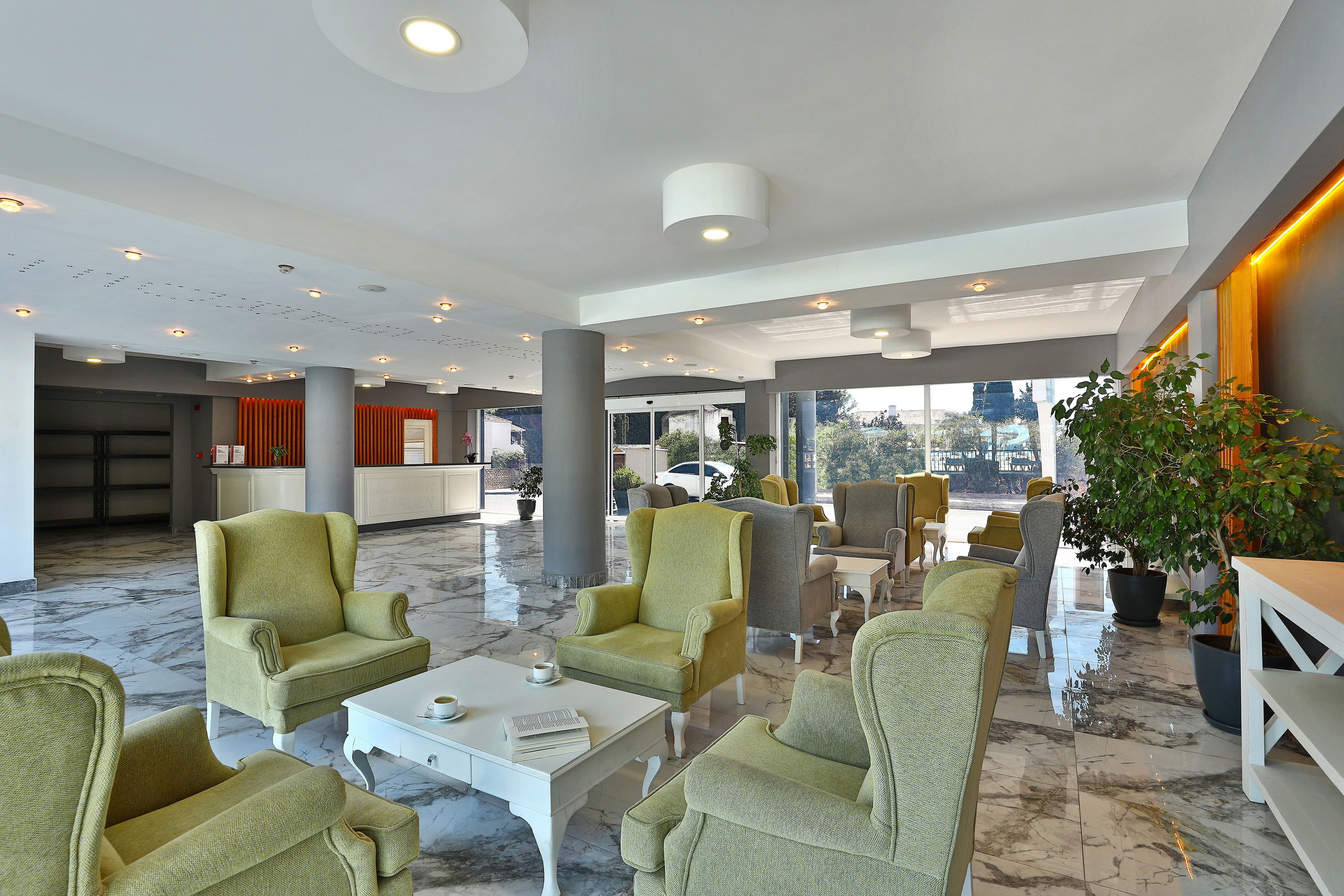 SUMMER GARDEN SUITES - BEACH HOTEL