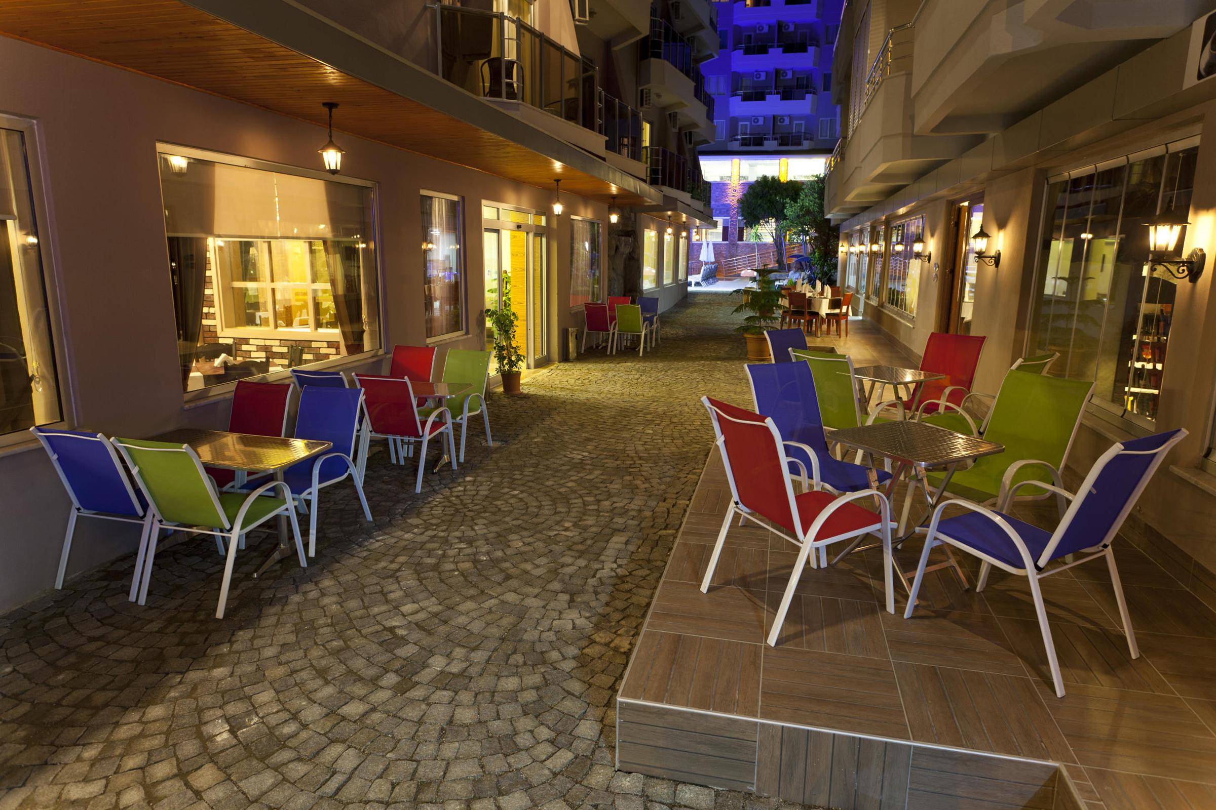 MONART CITY
