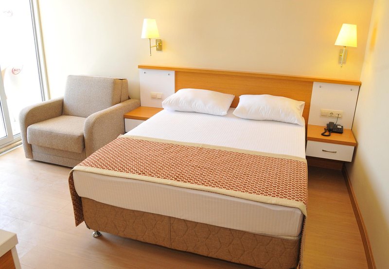 AES CLUB HOTEL
