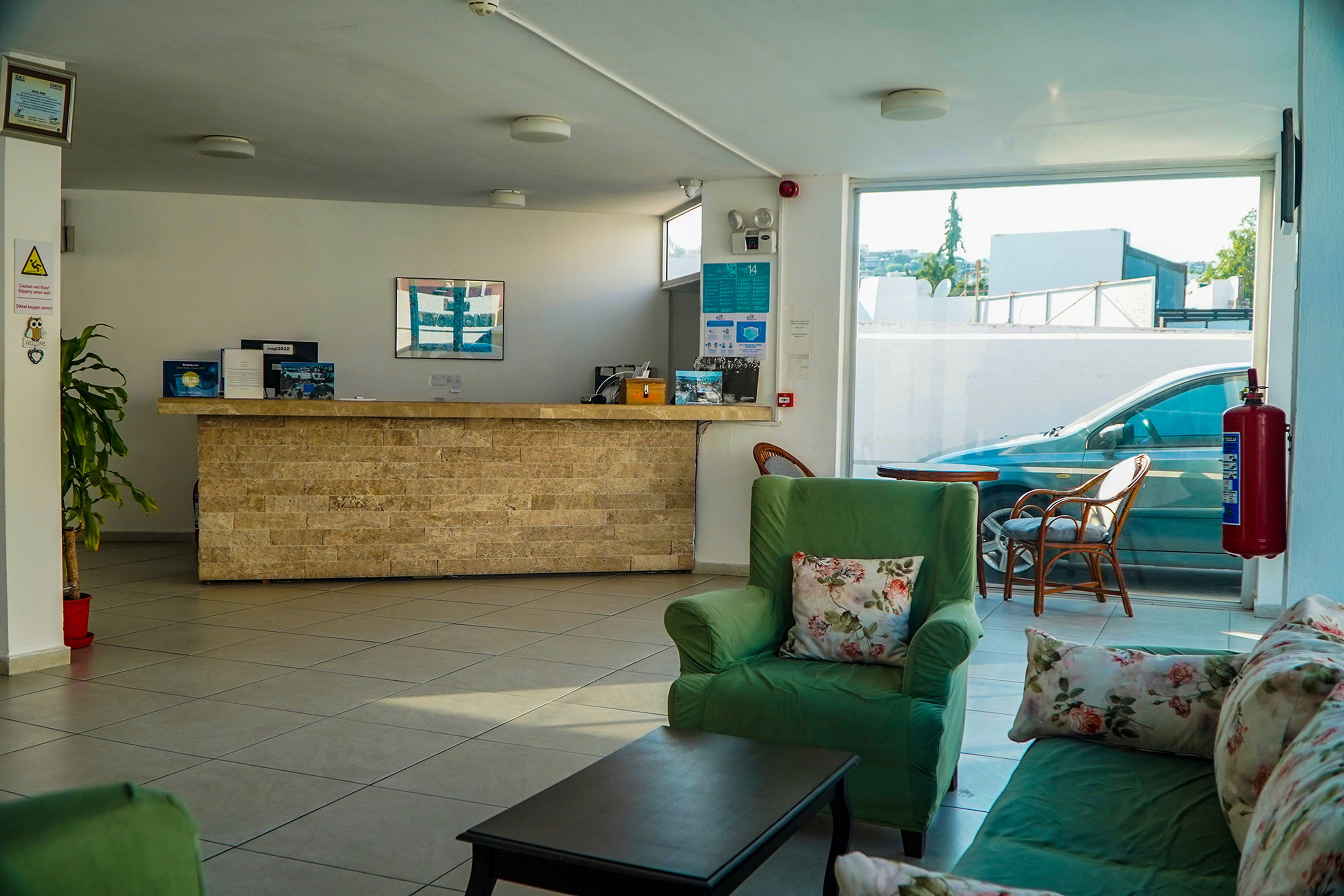 NAGI BEACH HOTEL