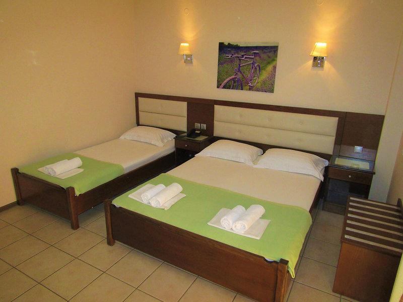 GOLD STERN HOTEL