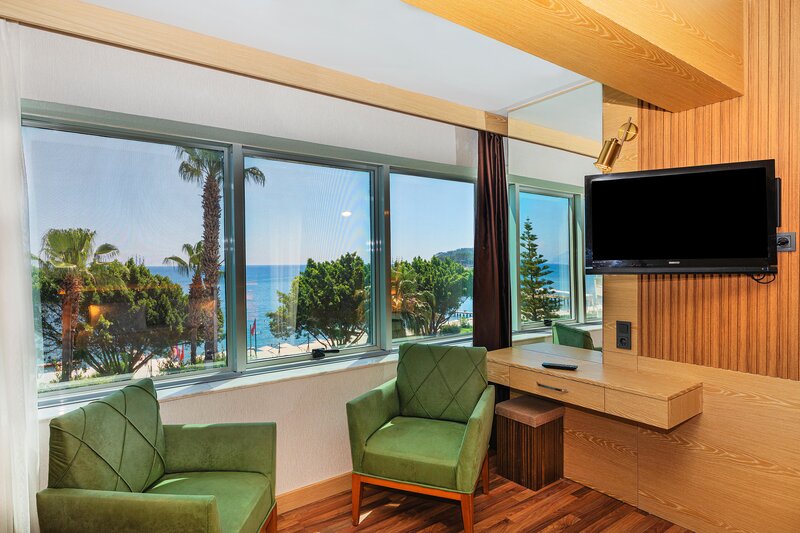 FAME BEACH HOTEL