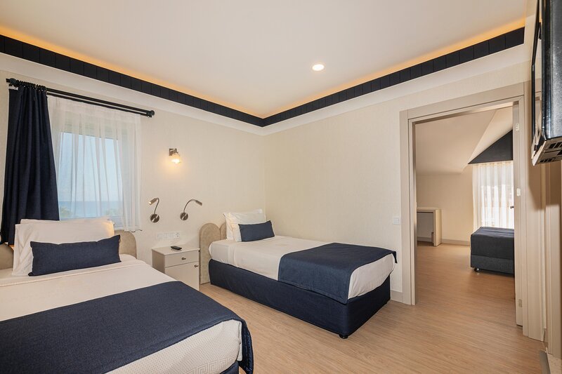 FAME BEACH HOTEL