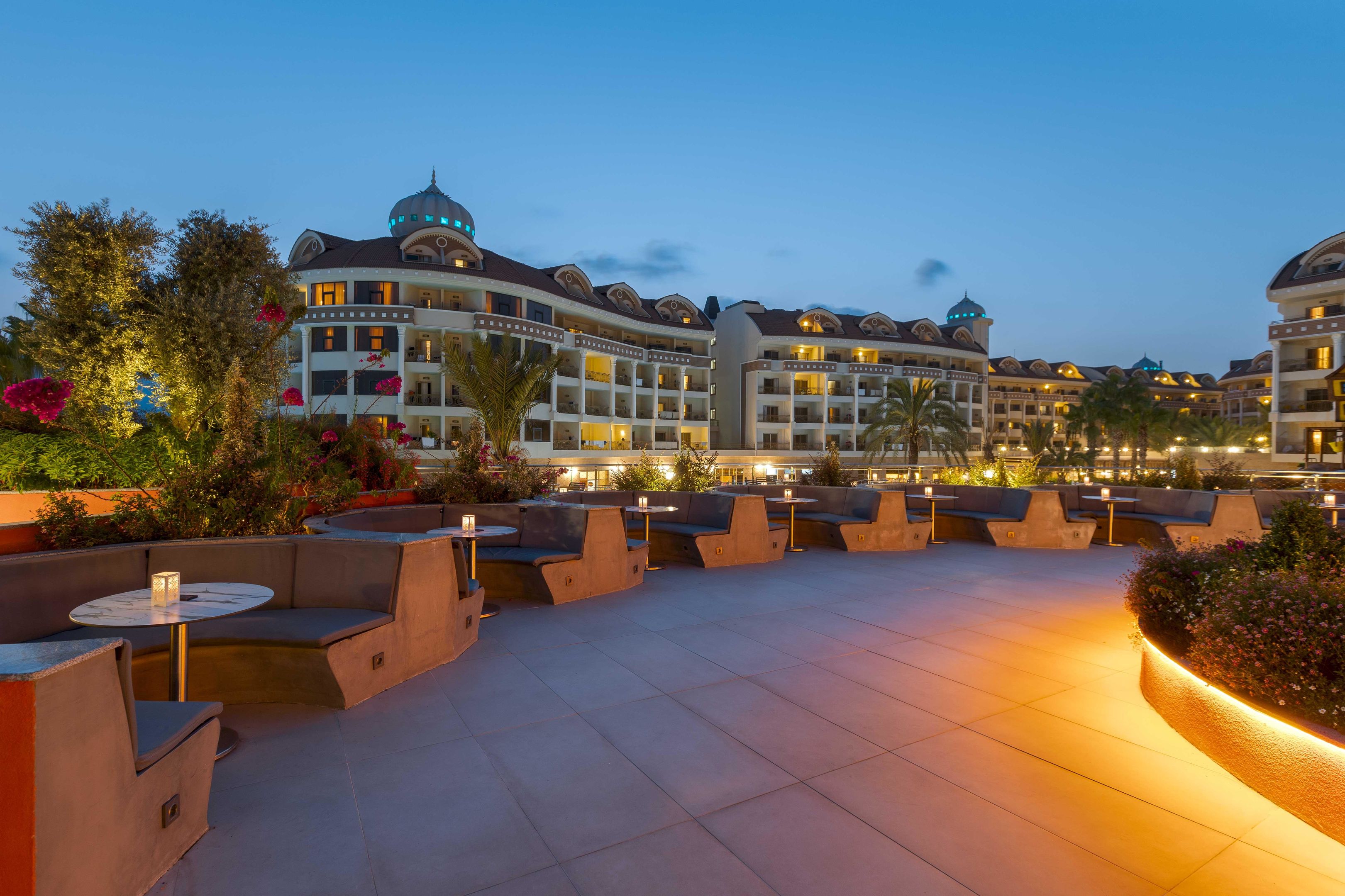 KIRMAN BELAZUR RESORT-SPA