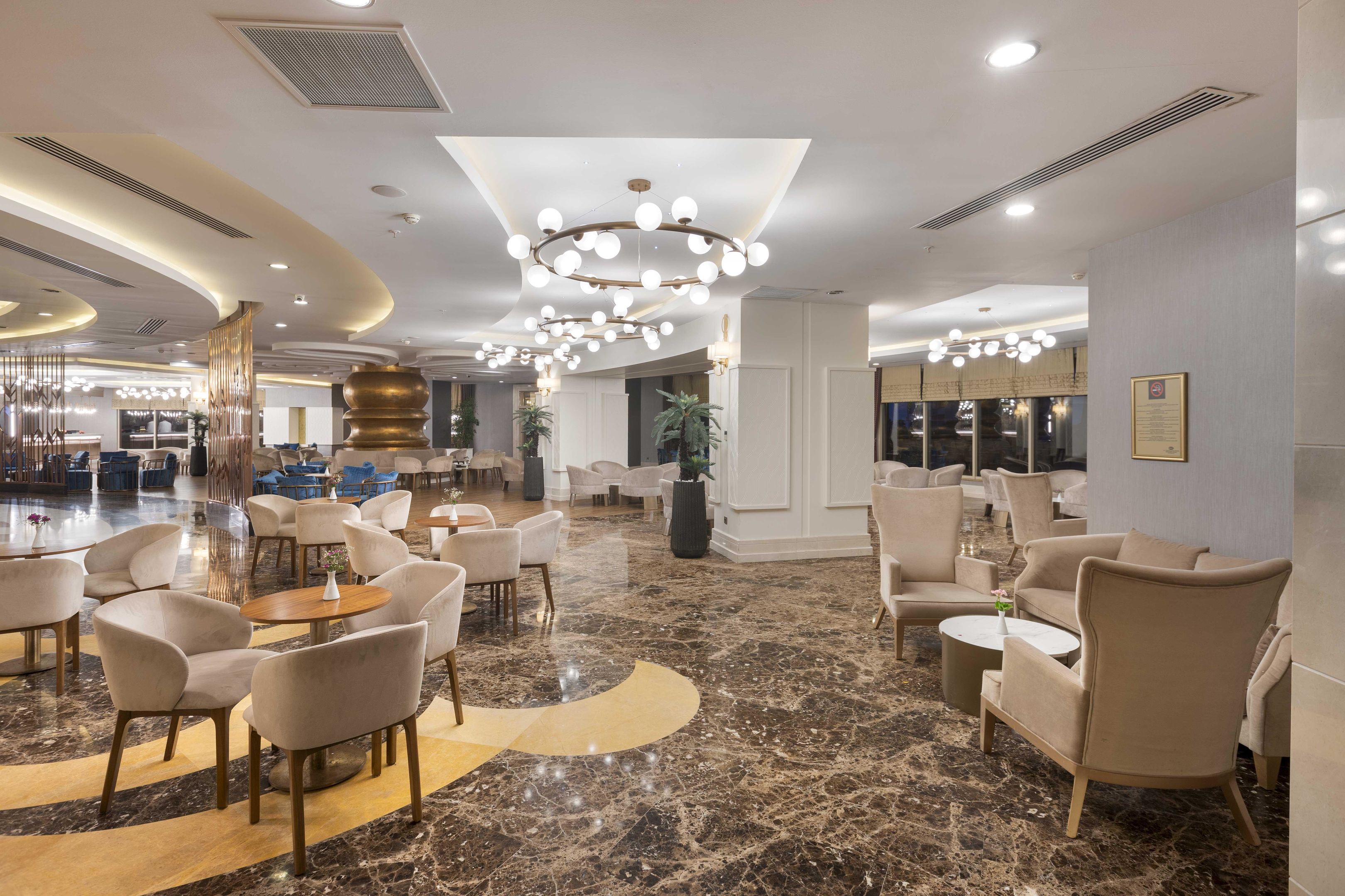 KIRMAN BELAZUR RESORT-SPA