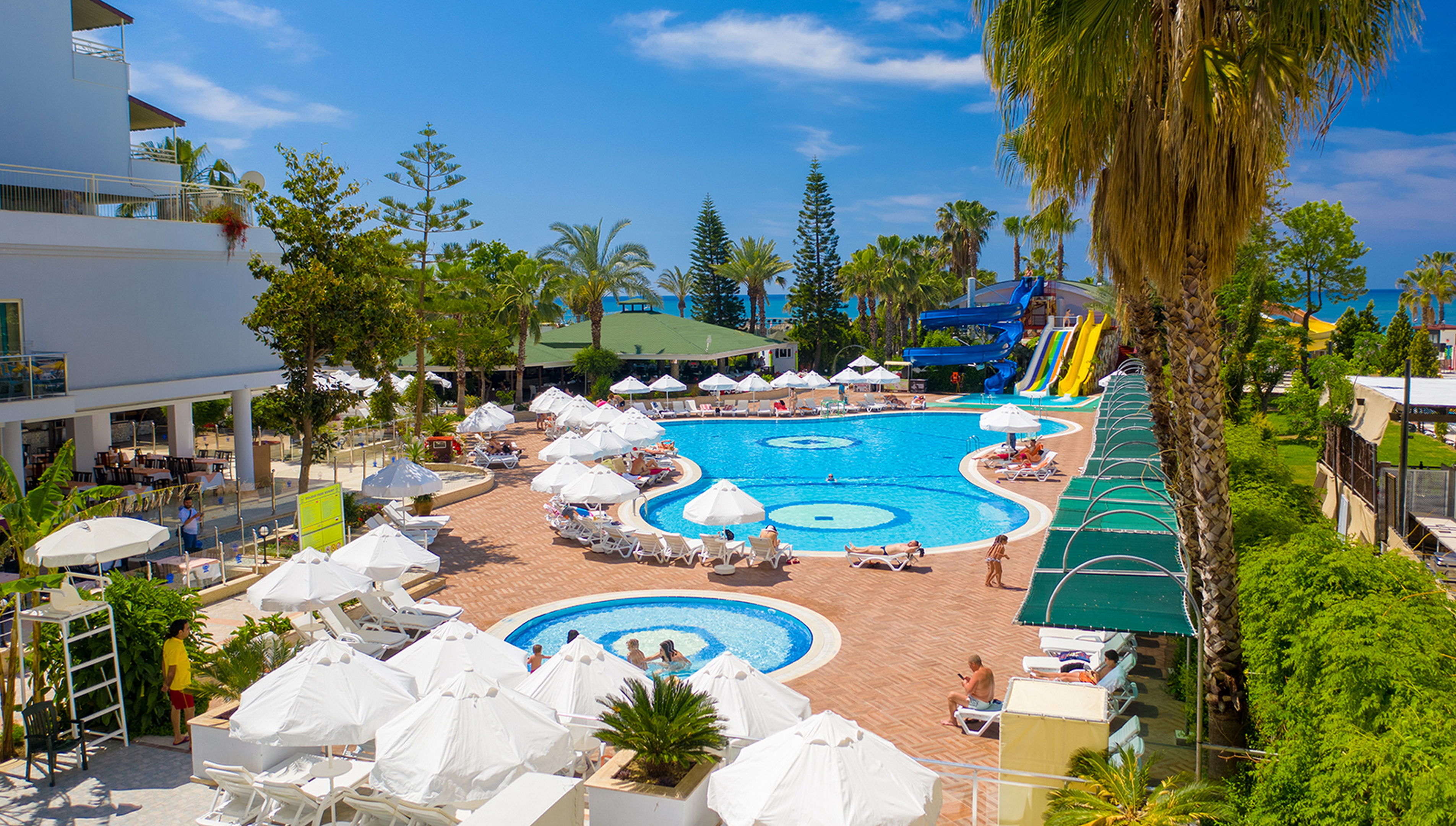 HOLIDAY PARK RESORT