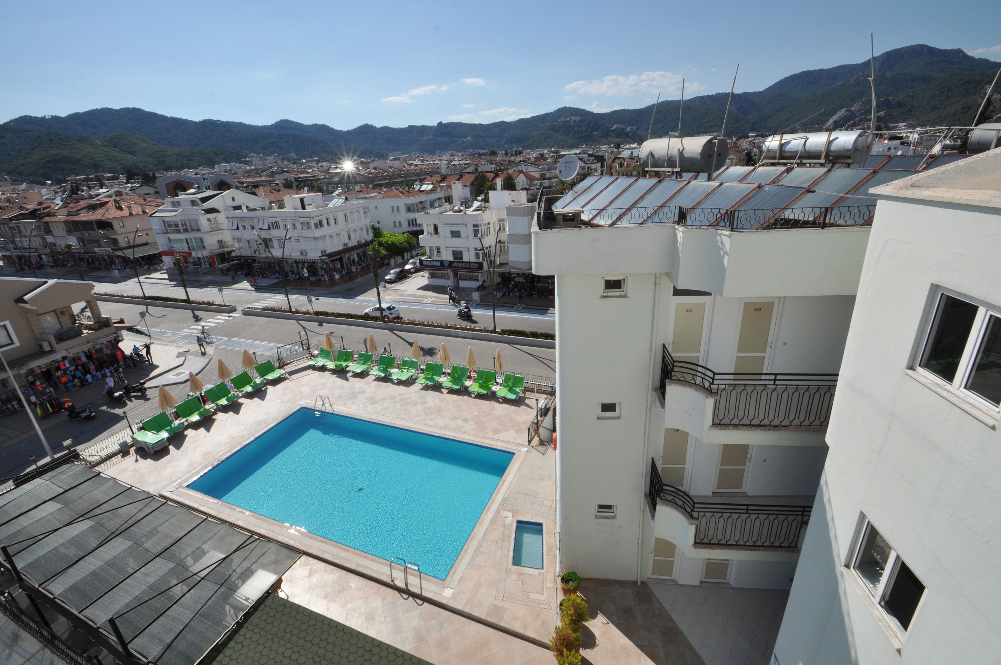 REIS MARIS HOTEL
