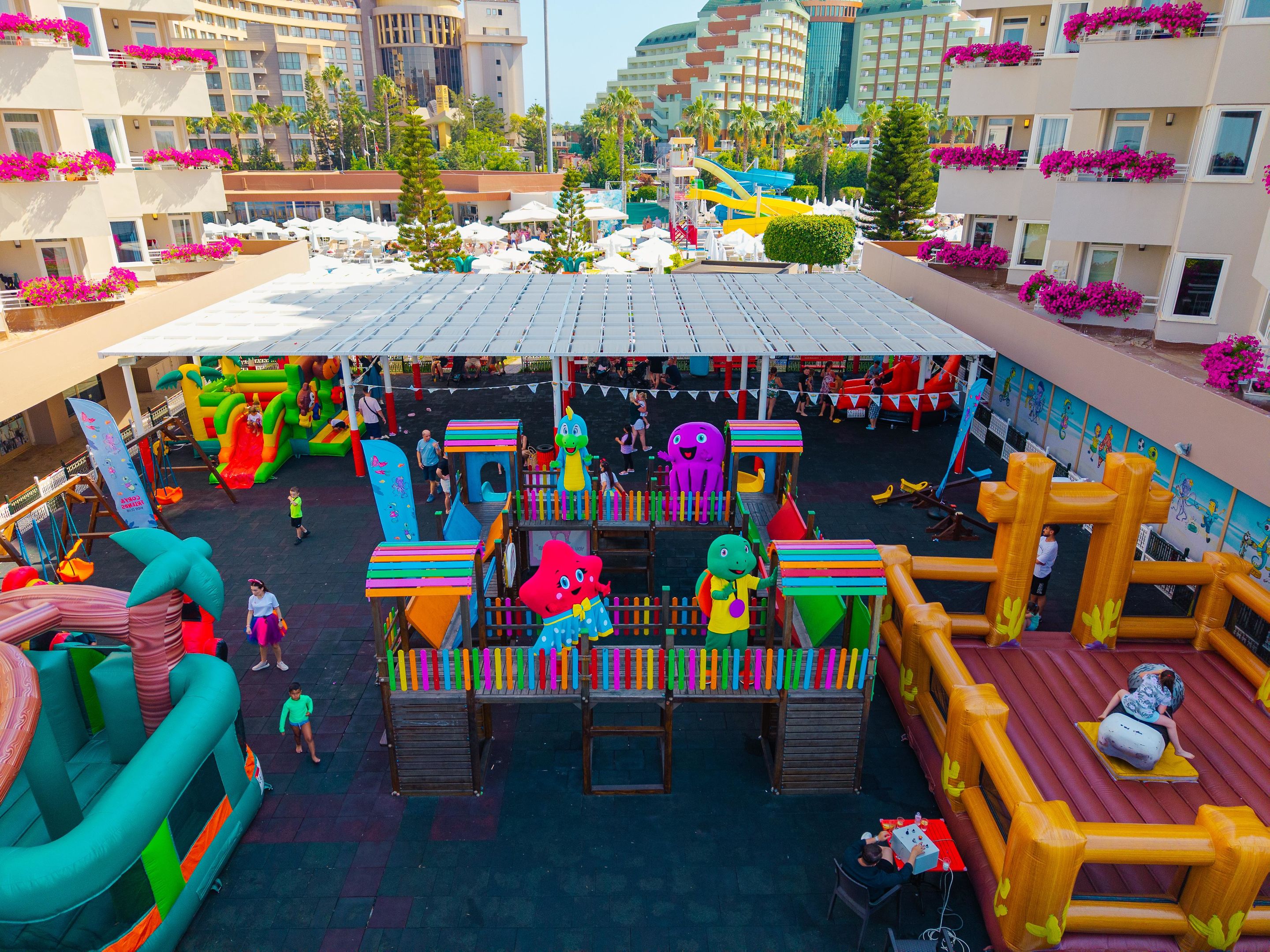 GRAND PARK LARA