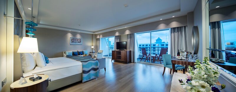 TITANIC DELUXE GOLF BELEK