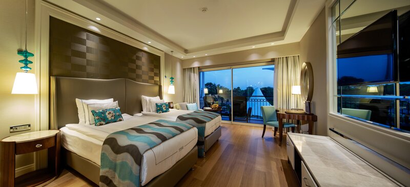 TITANIC DELUXE GOLF BELEK