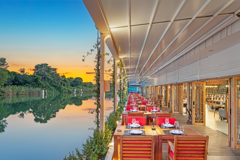 TITANIC DELUXE GOLF BELEK