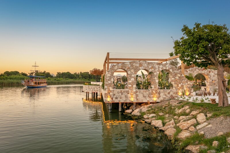 TITANIC DELUXE GOLF BELEK