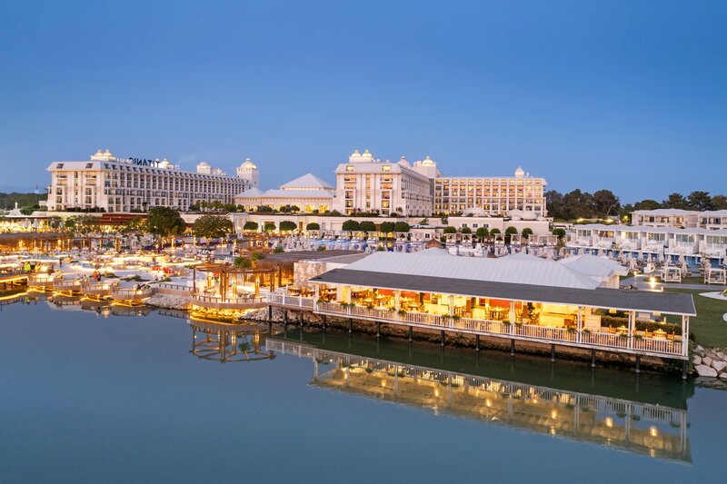 TITANIC DELUXE GOLF BELEK