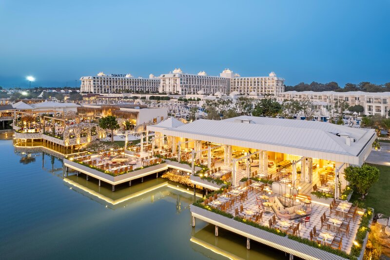 TITANIC DELUXE GOLF BELEK
