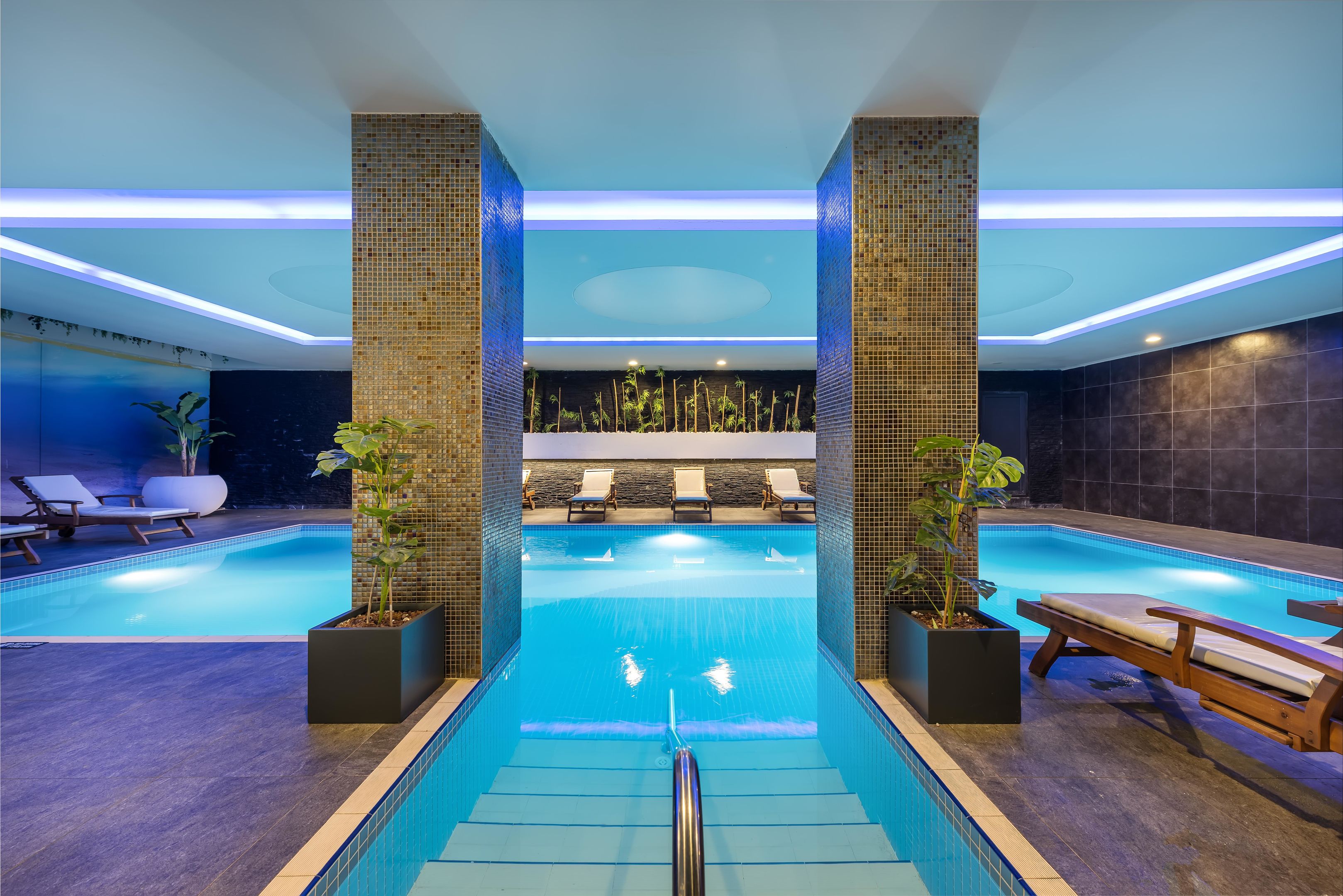 WHITE CITY RESORT