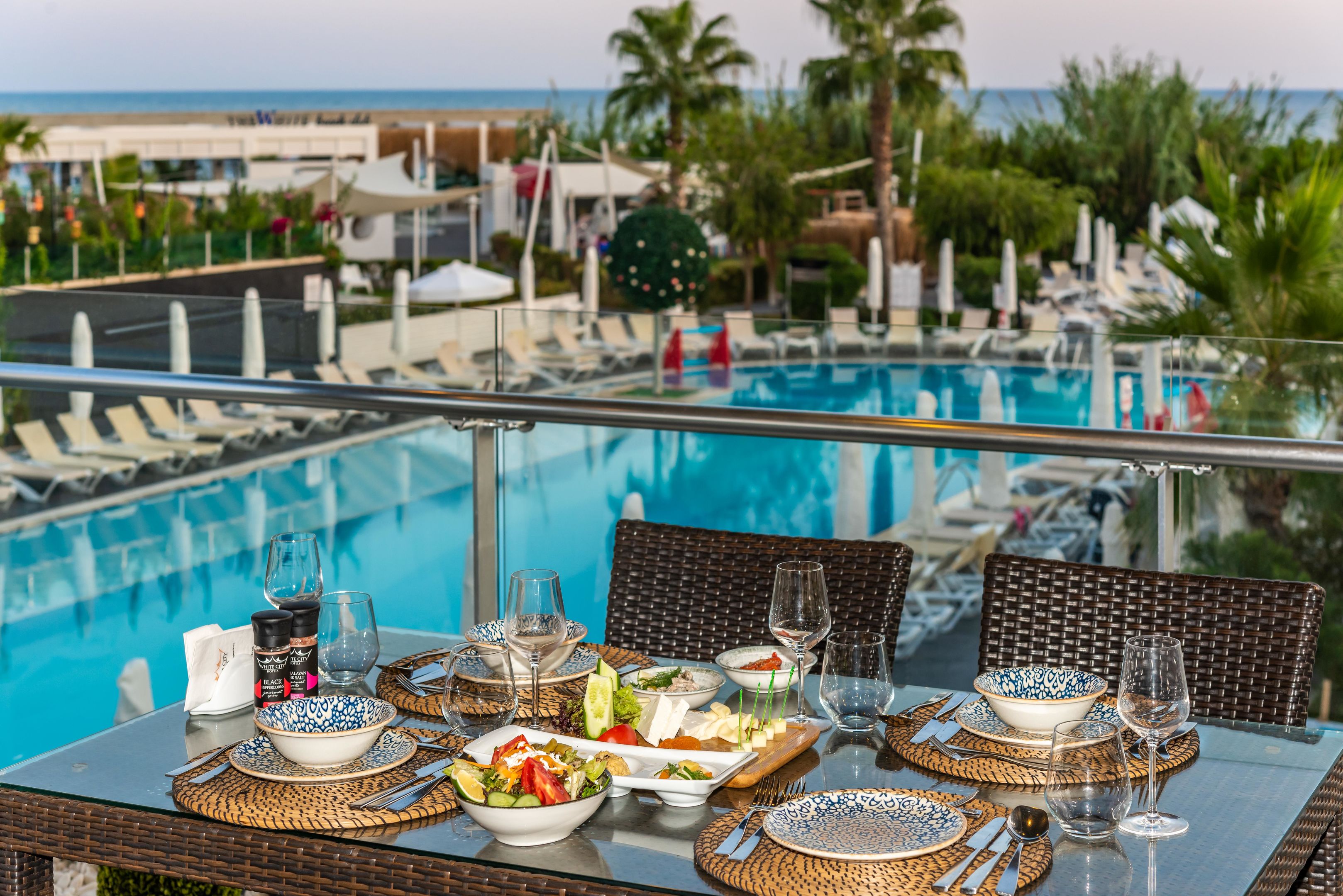 WHITE CITY RESORT