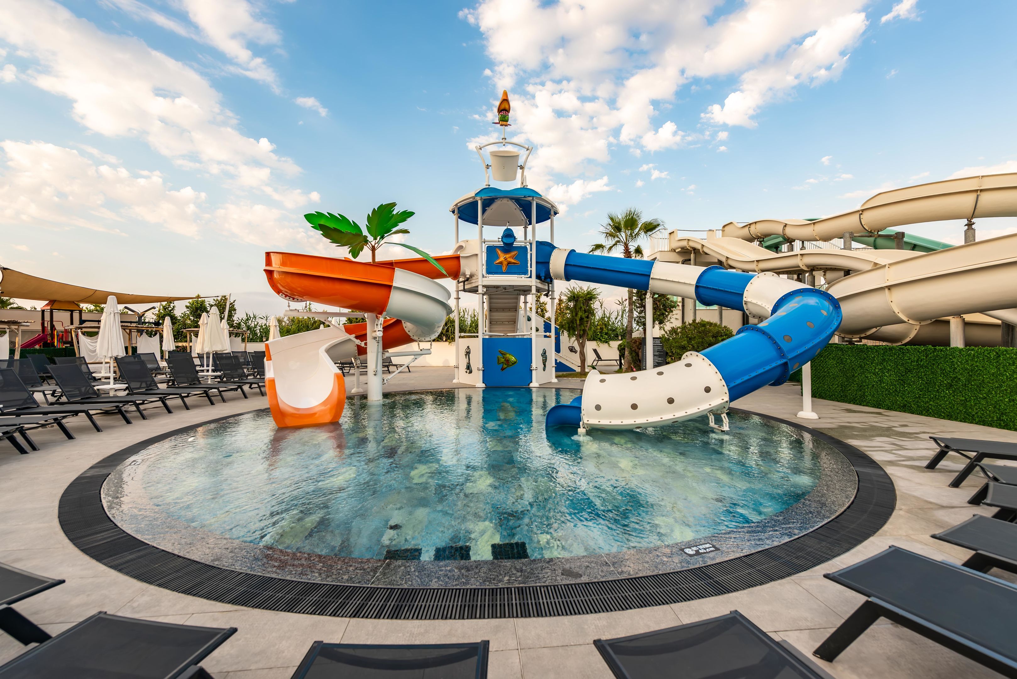 WHITE CITY RESORT
