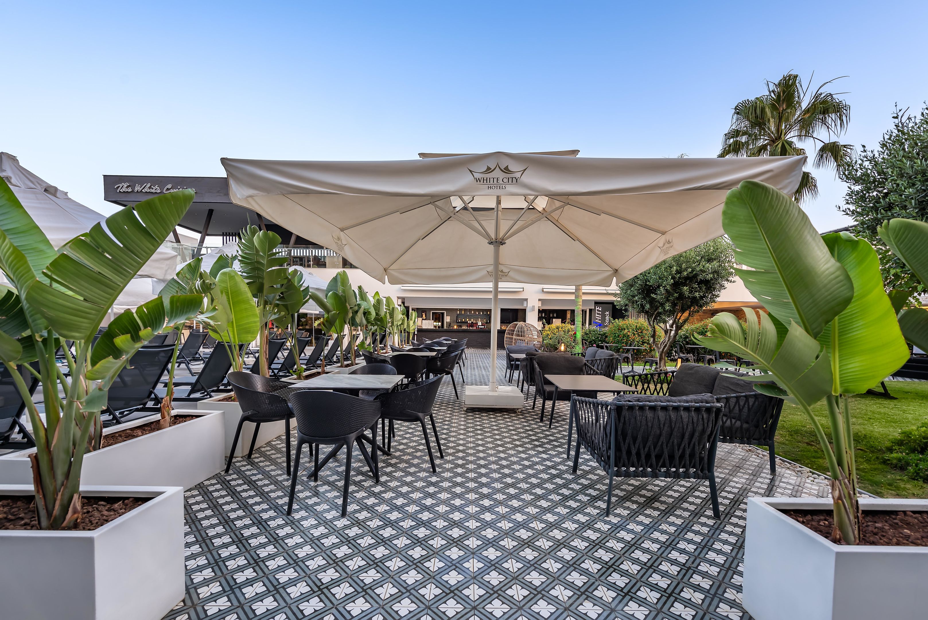 WHITE CITY RESORT