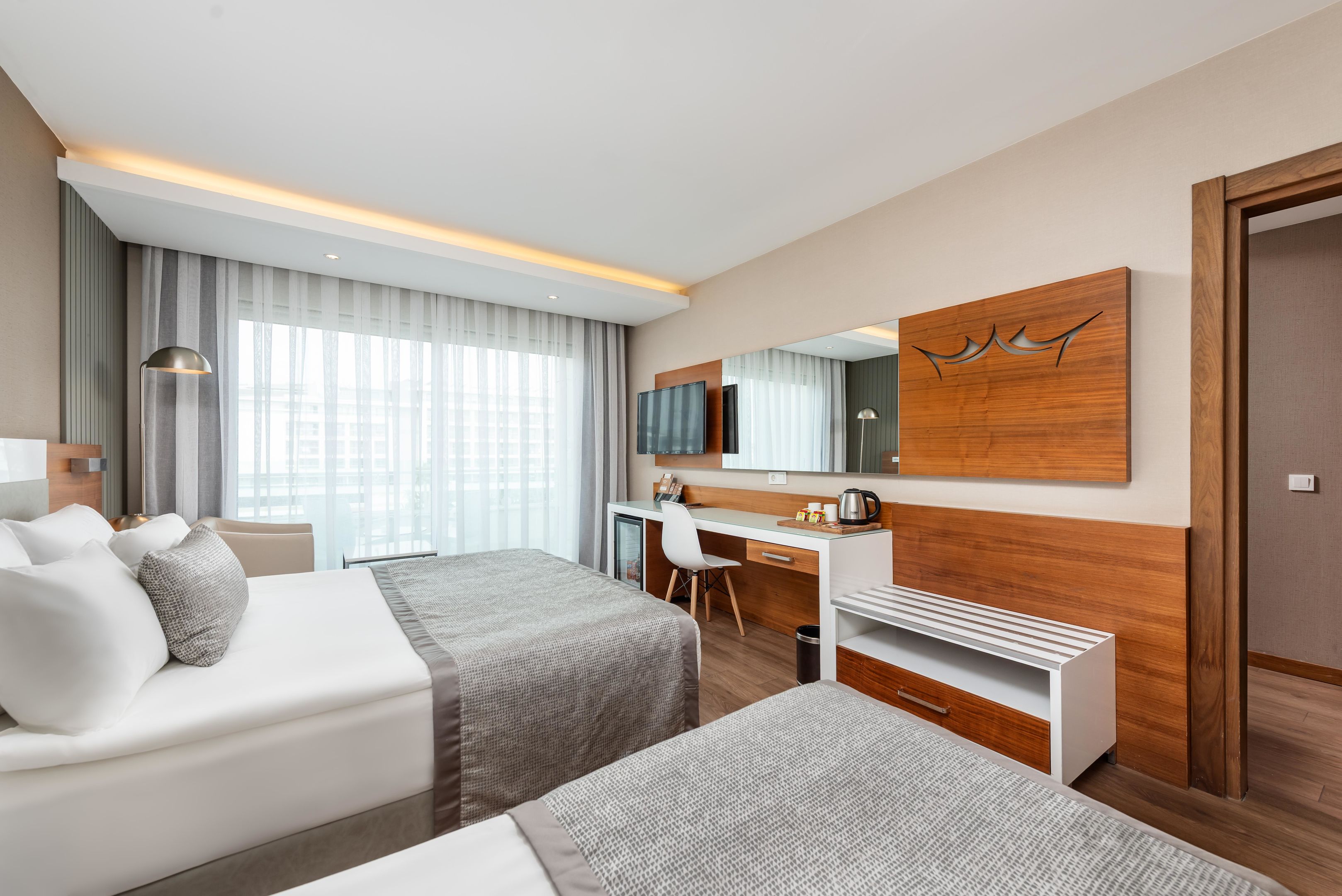 WHITE CITY RESORT