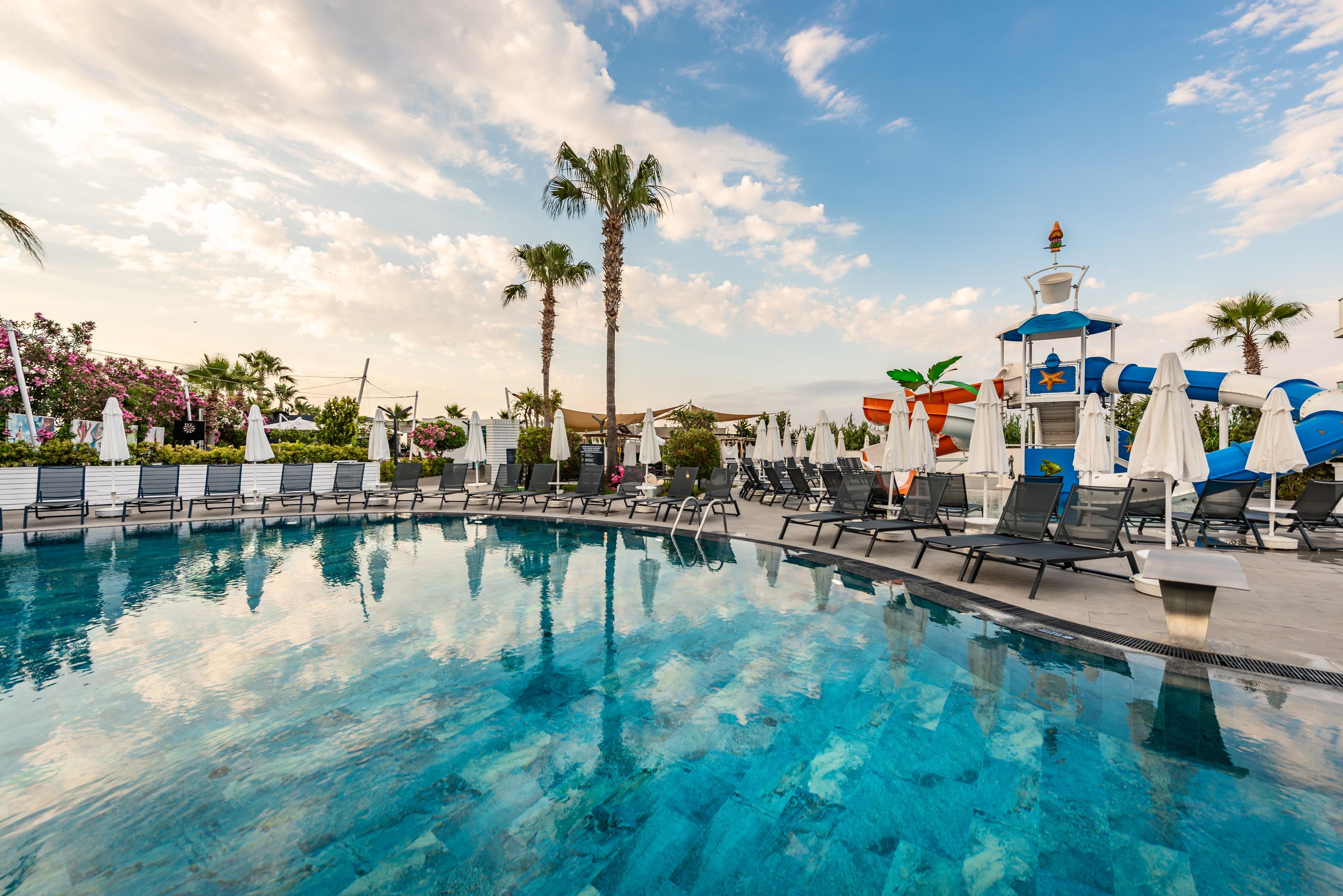 WHITE CITY RESORT
