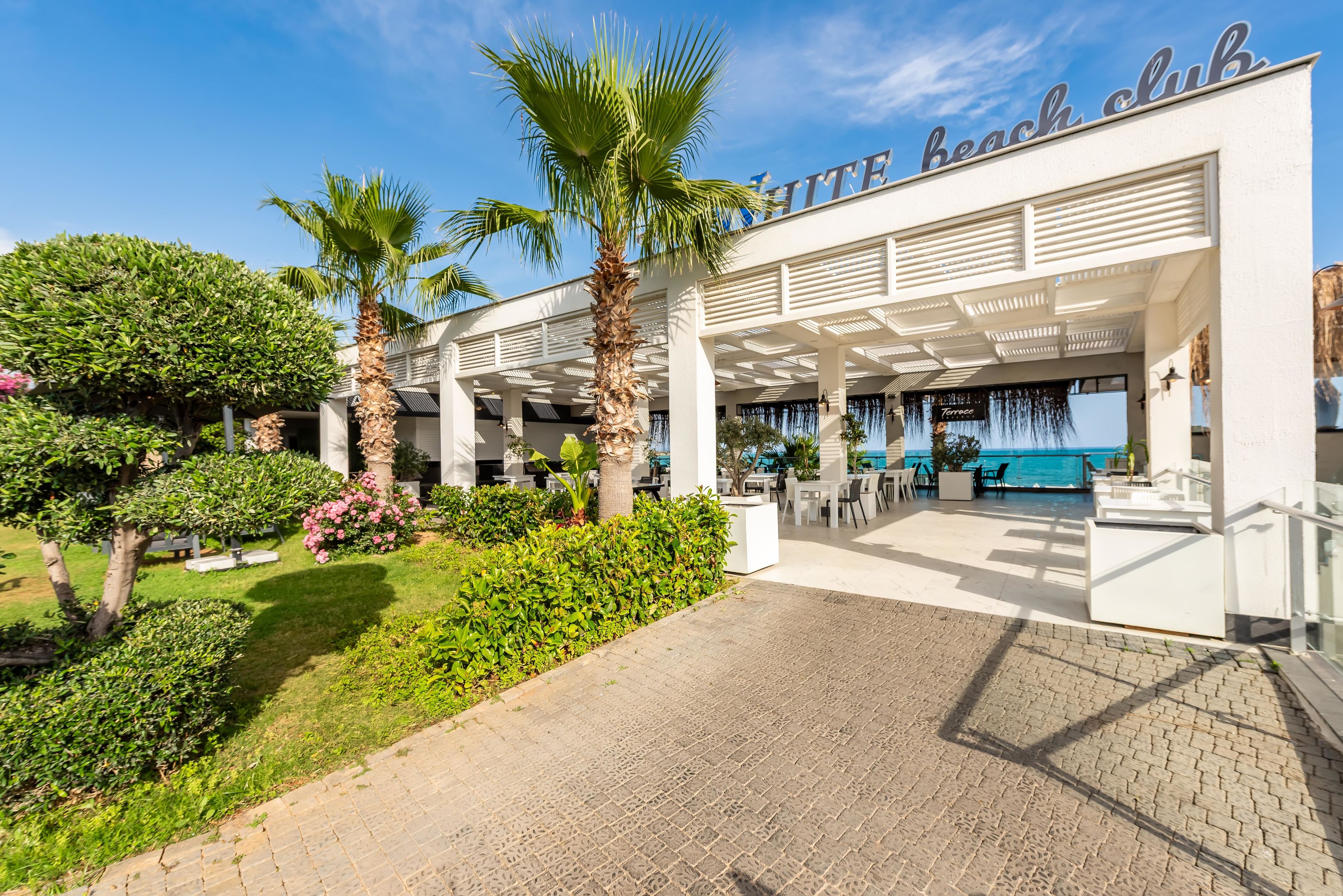 WHITE CITY RESORT