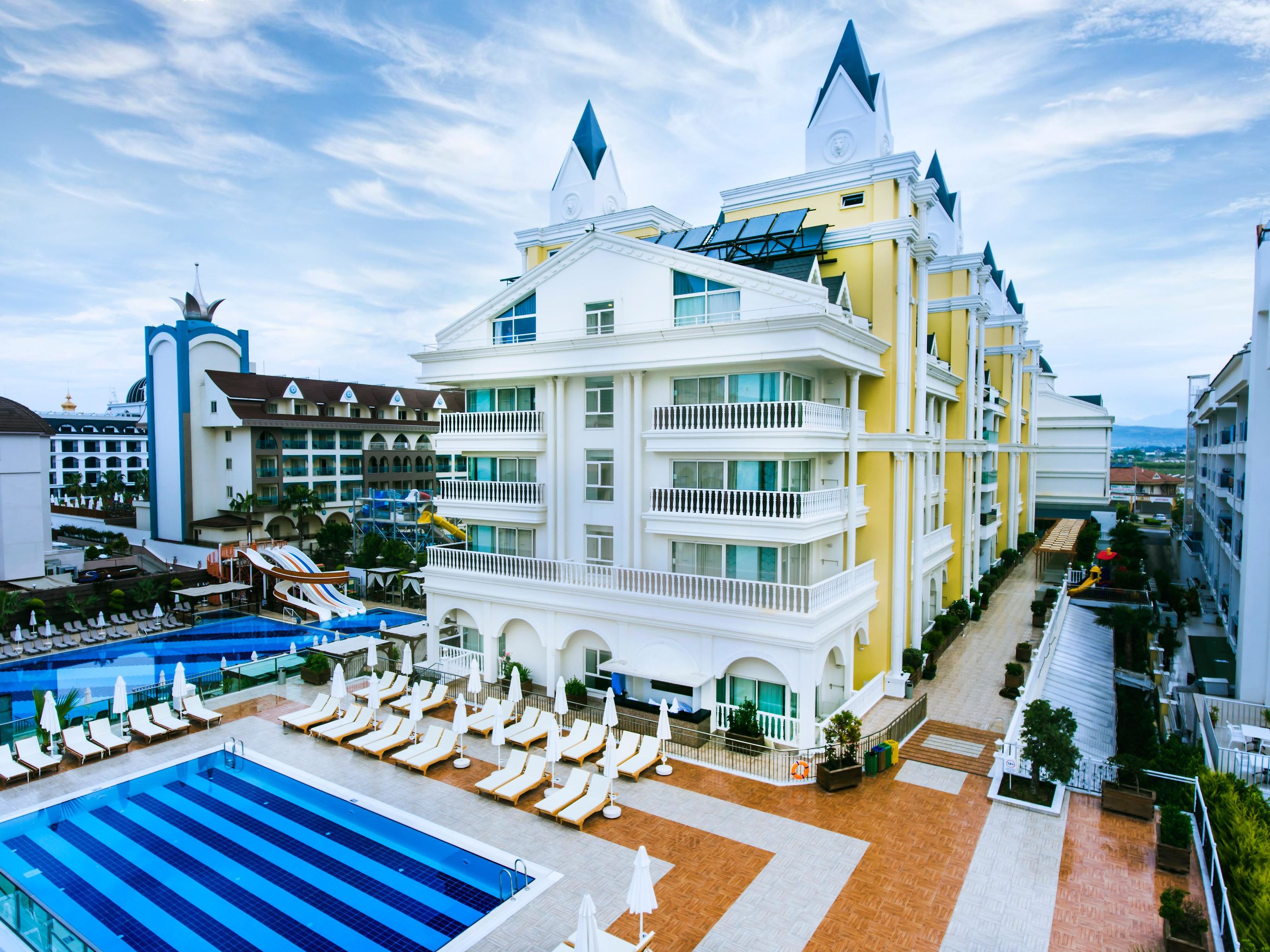 DREAM WORLD RESORT - SPA
