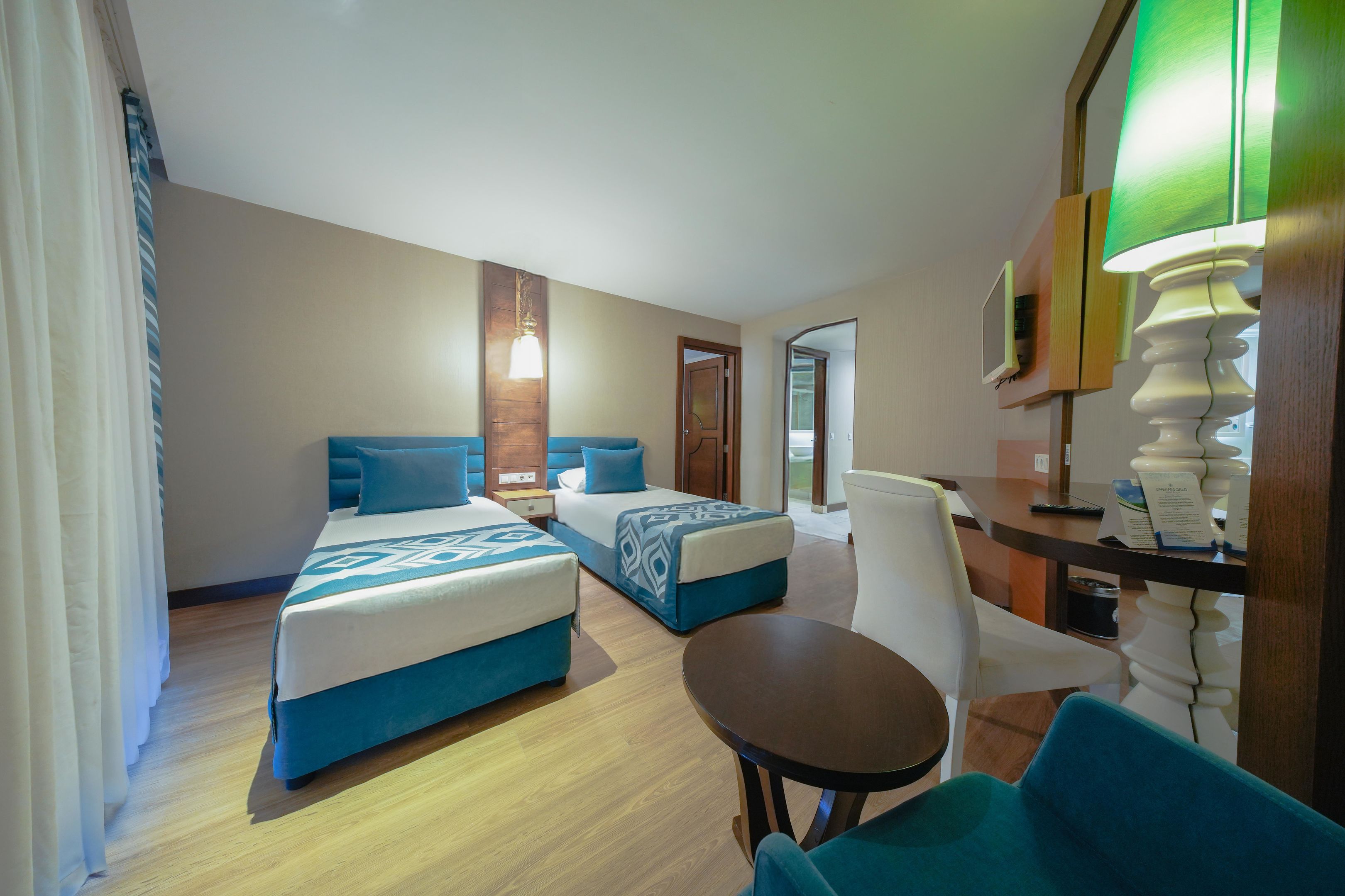 DREAM WORLD RESORT - SPA
