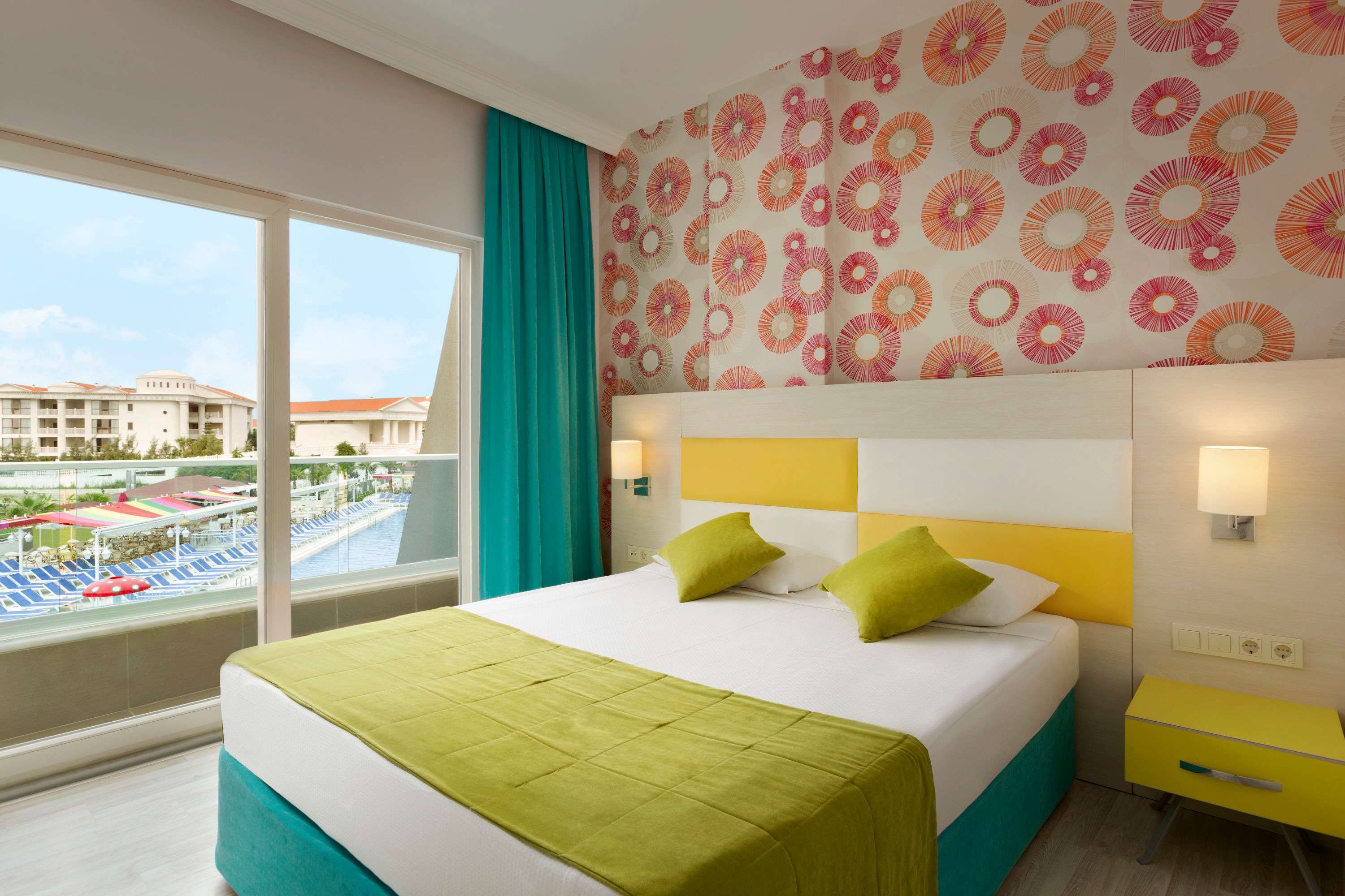 RAMADA RESORT BY WYNDHAM SIDE