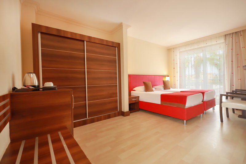 SIDE KUM HOTEL