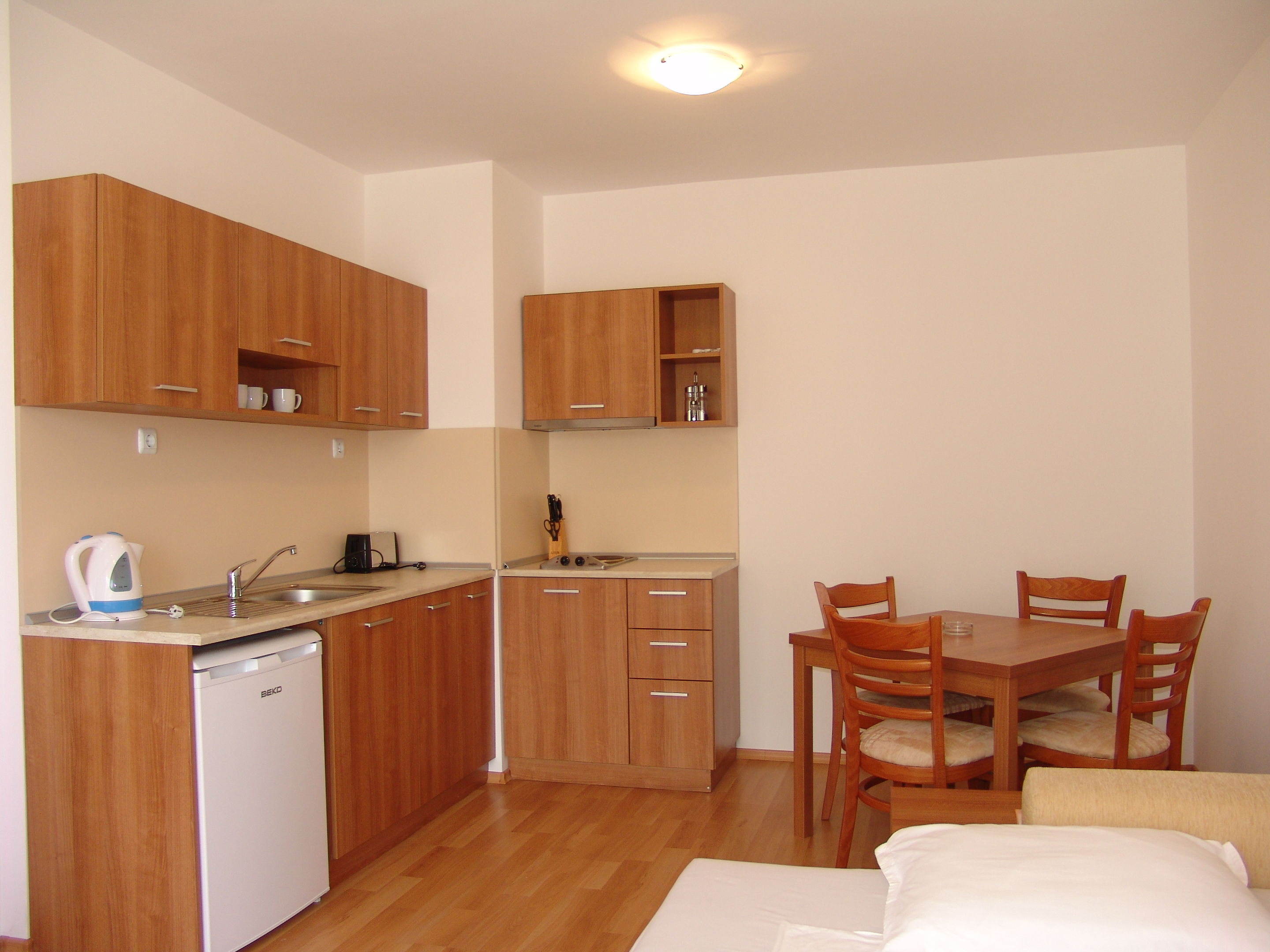 KASANDRA APART HOTEL