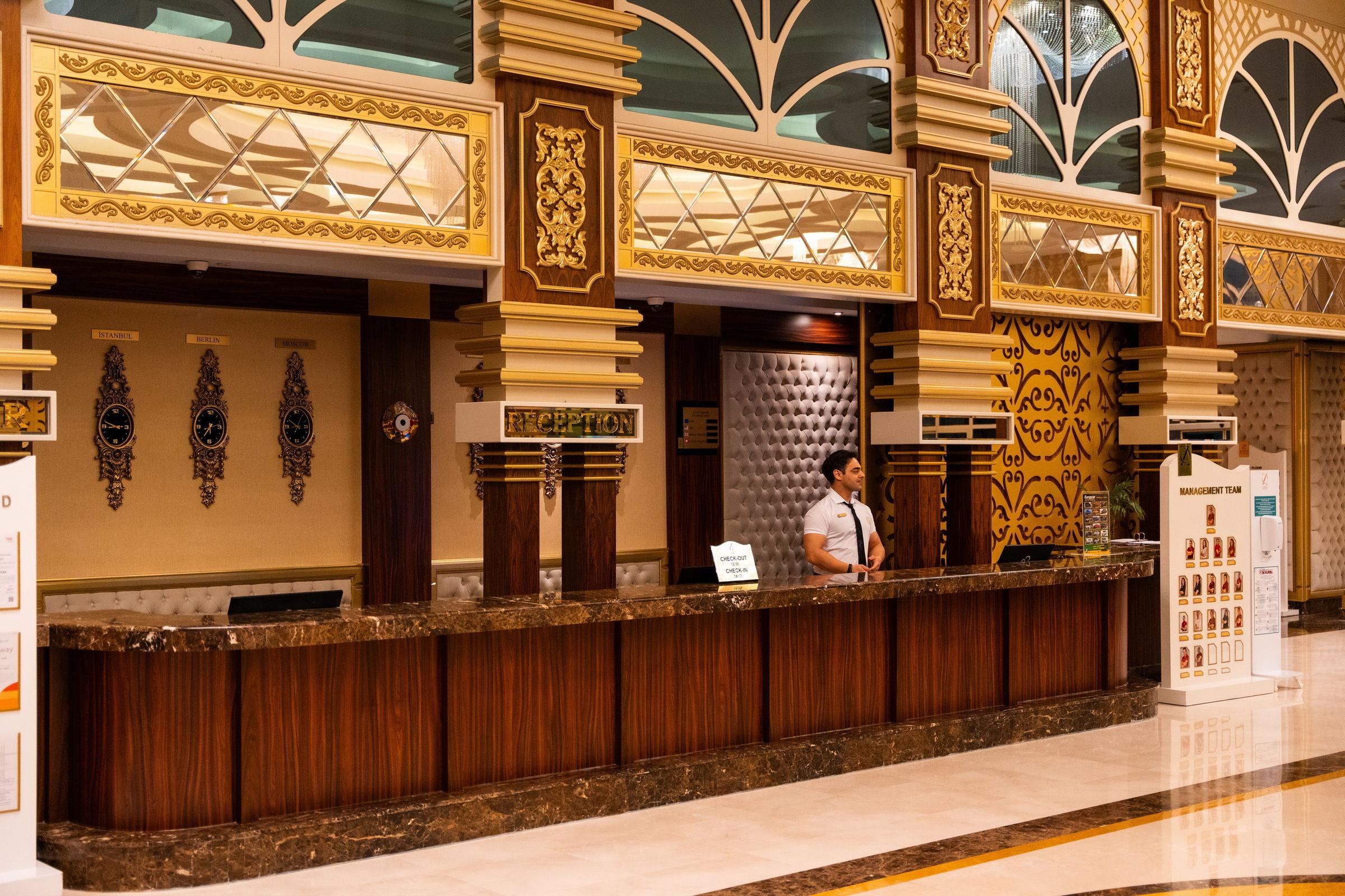 OZ HOTELS SIDE PREMIUM