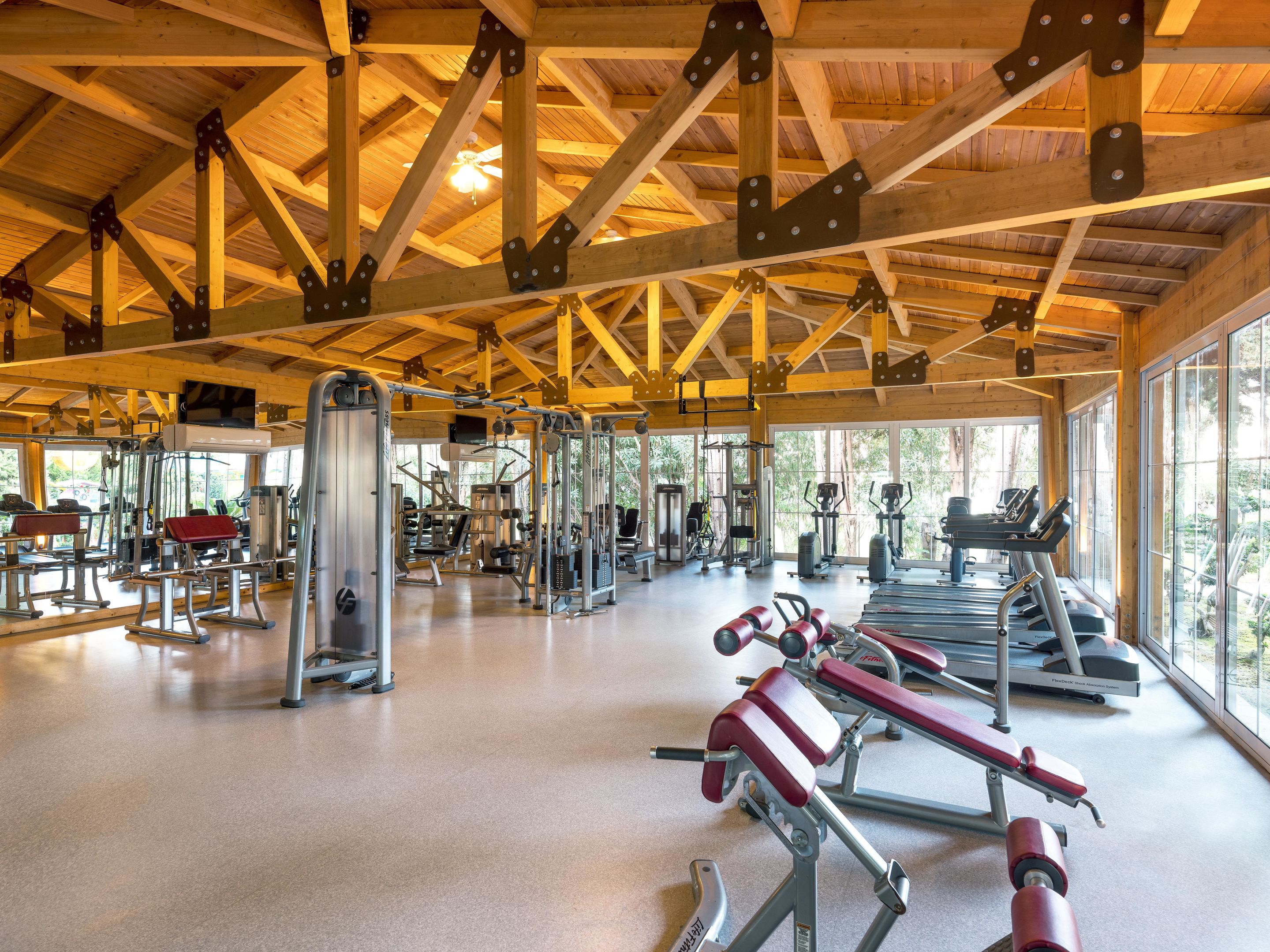 RUBI PLATINIUM SPA RESORT-SUITES