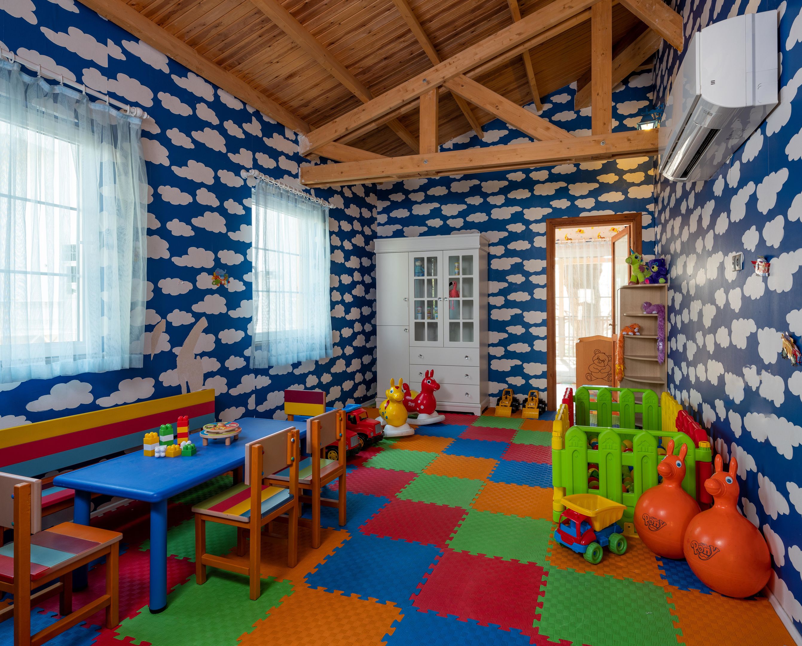 RUBI PLATINIUM SPA RESORT-SUITES