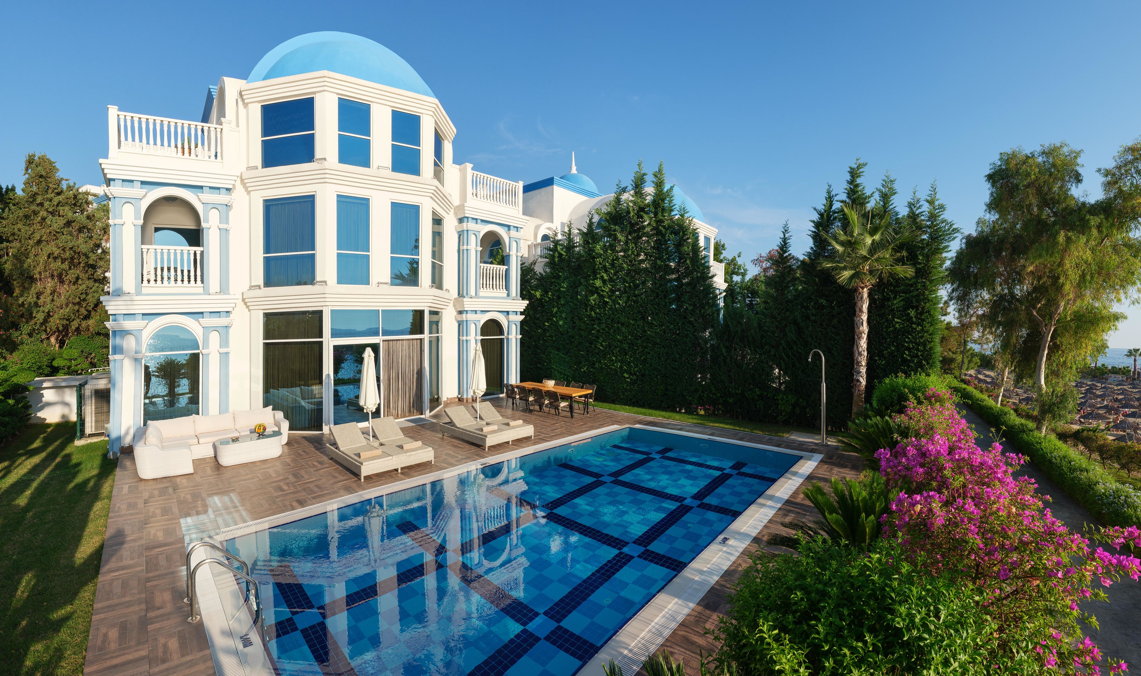RUBI PLATINIUM SPA RESORT-SUITES