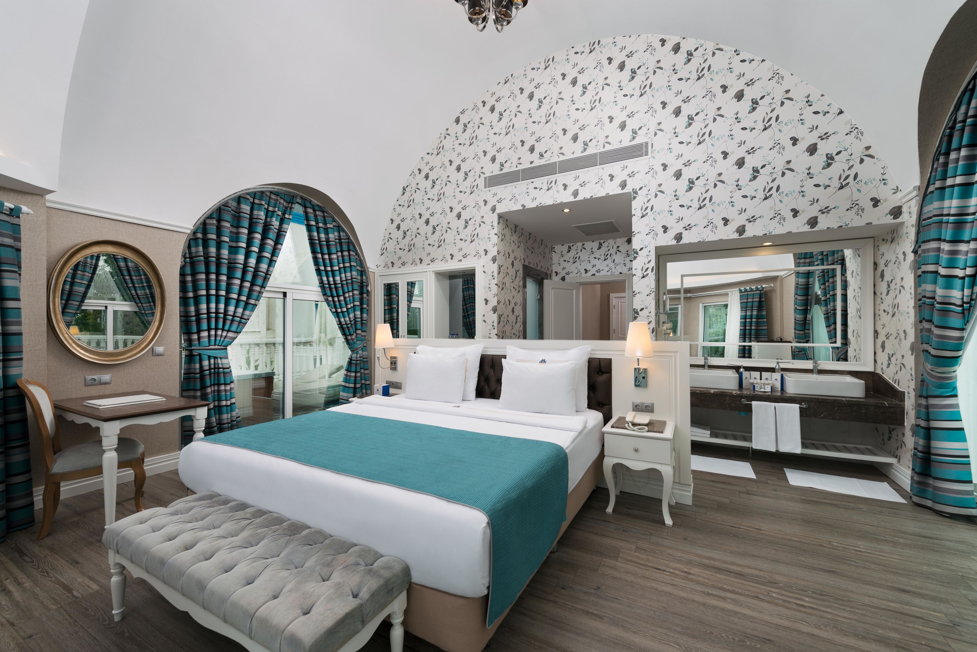 RUBI PLATINIUM SPA RESORT-SUITES