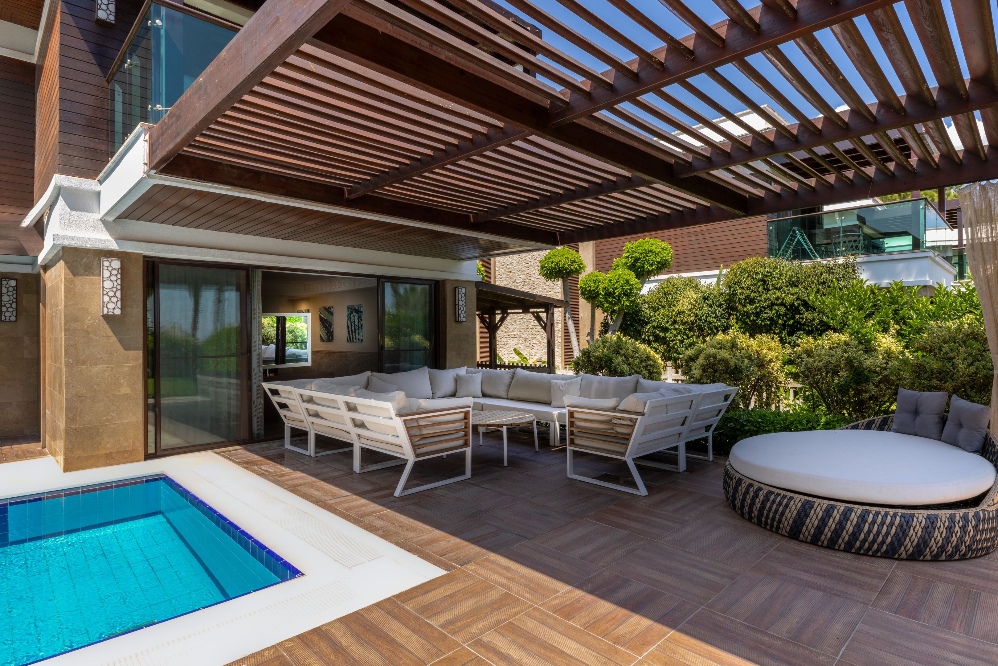 NIRVANA MEDITERRANEAN EXCELLENCE