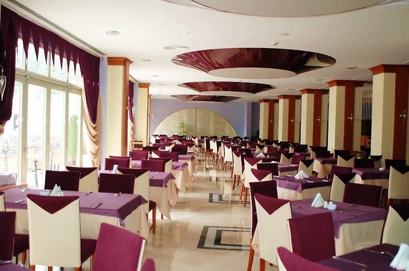 PINETA PARK DELUXE HOTEL
