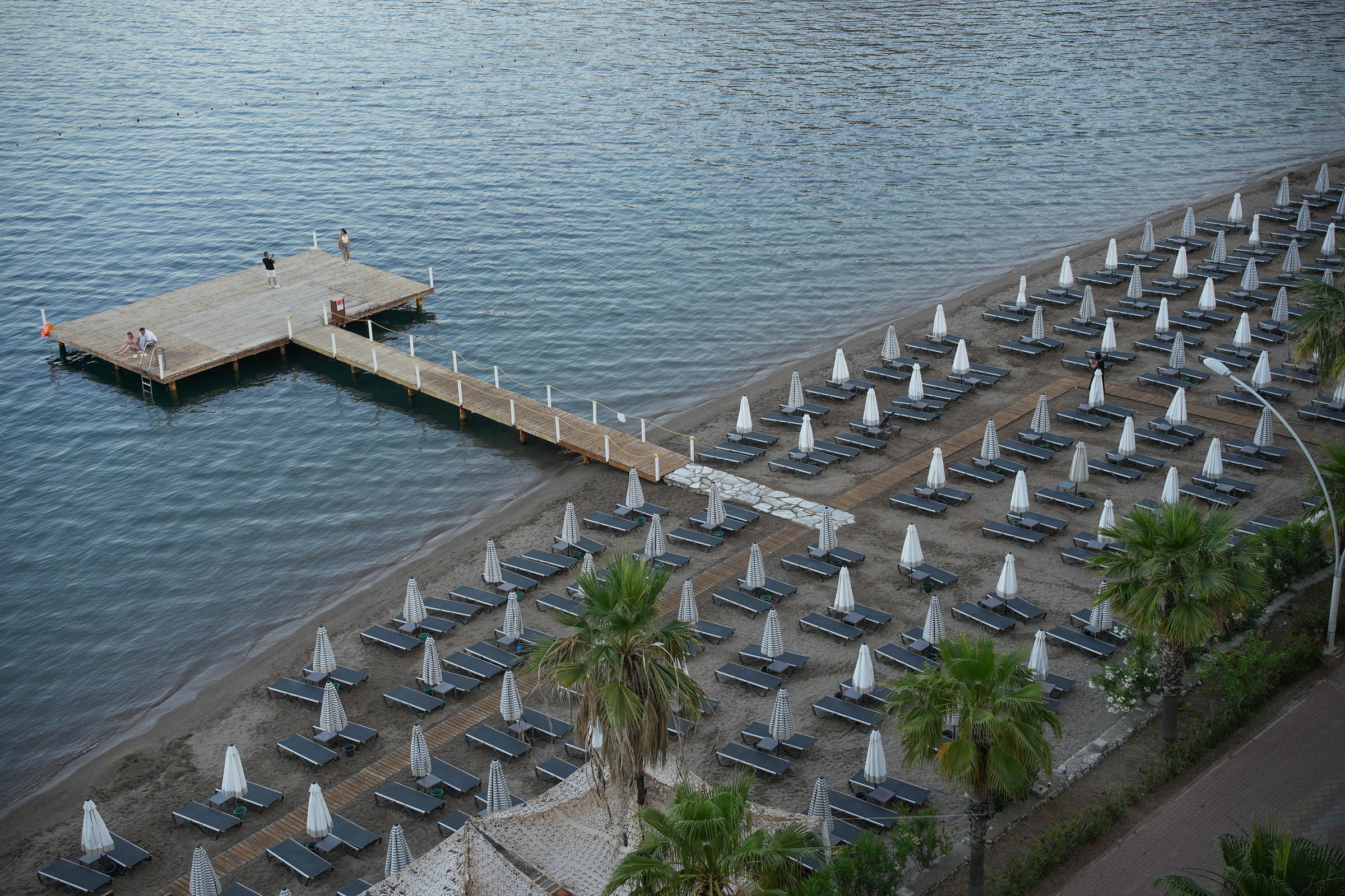 ORKA LOTUS BEACH