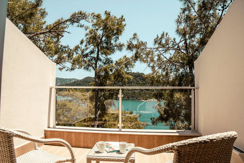 ORKA LOTUS BEACH