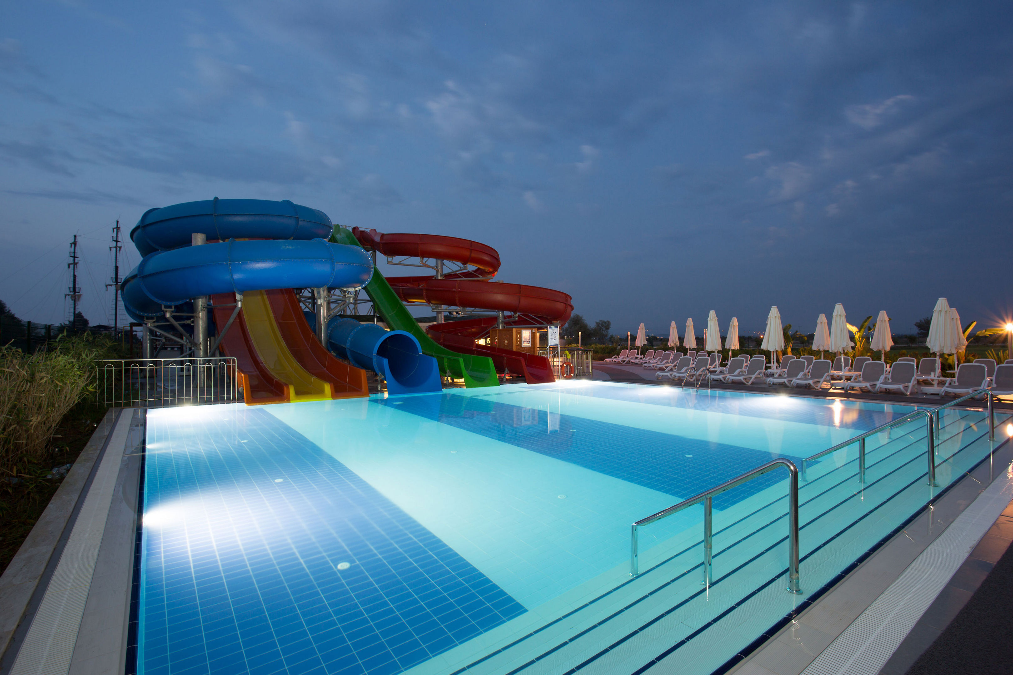 WATER SIDE RESORT - SPA