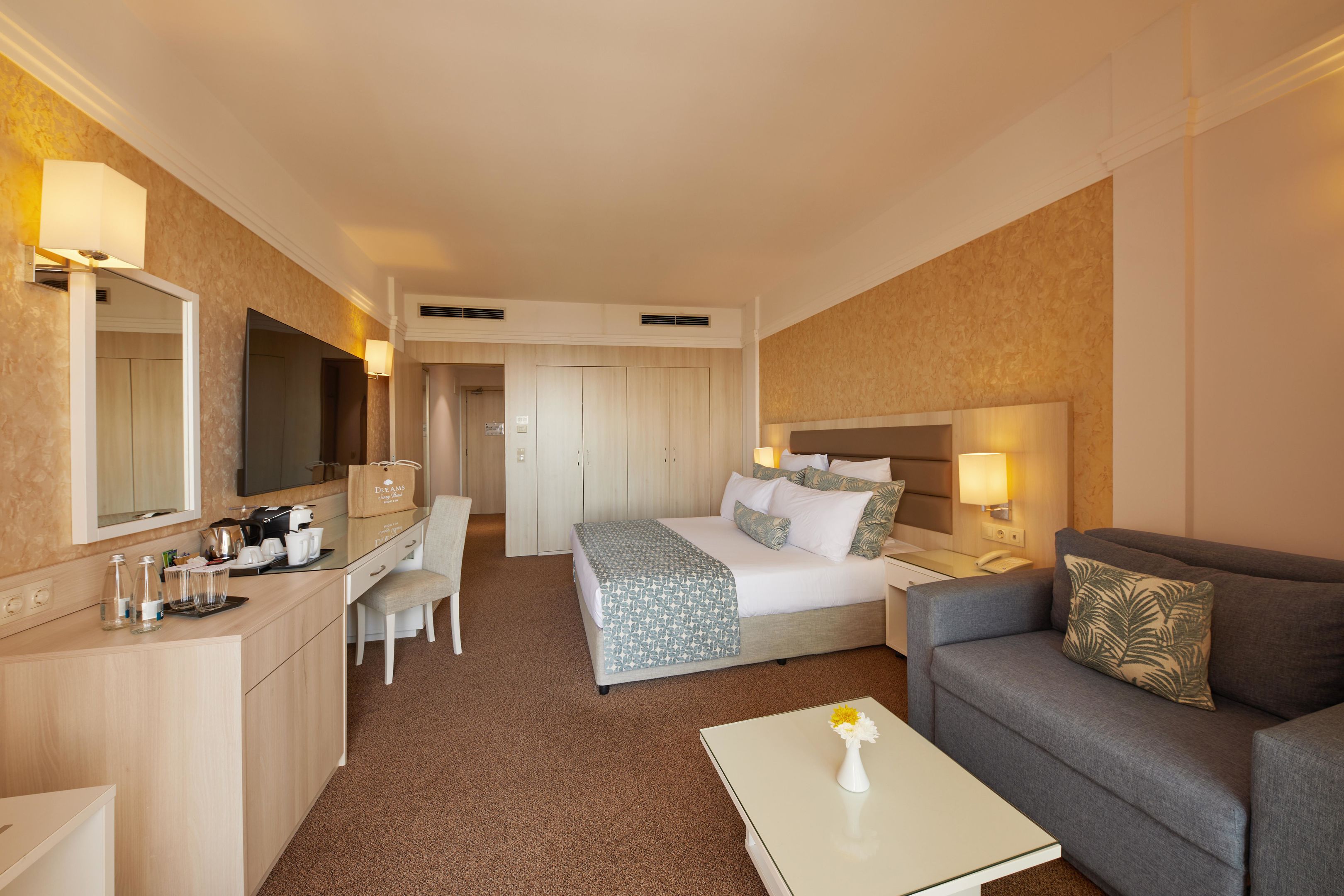 DREAMS SUNNY BEACH RESORT-SPA
