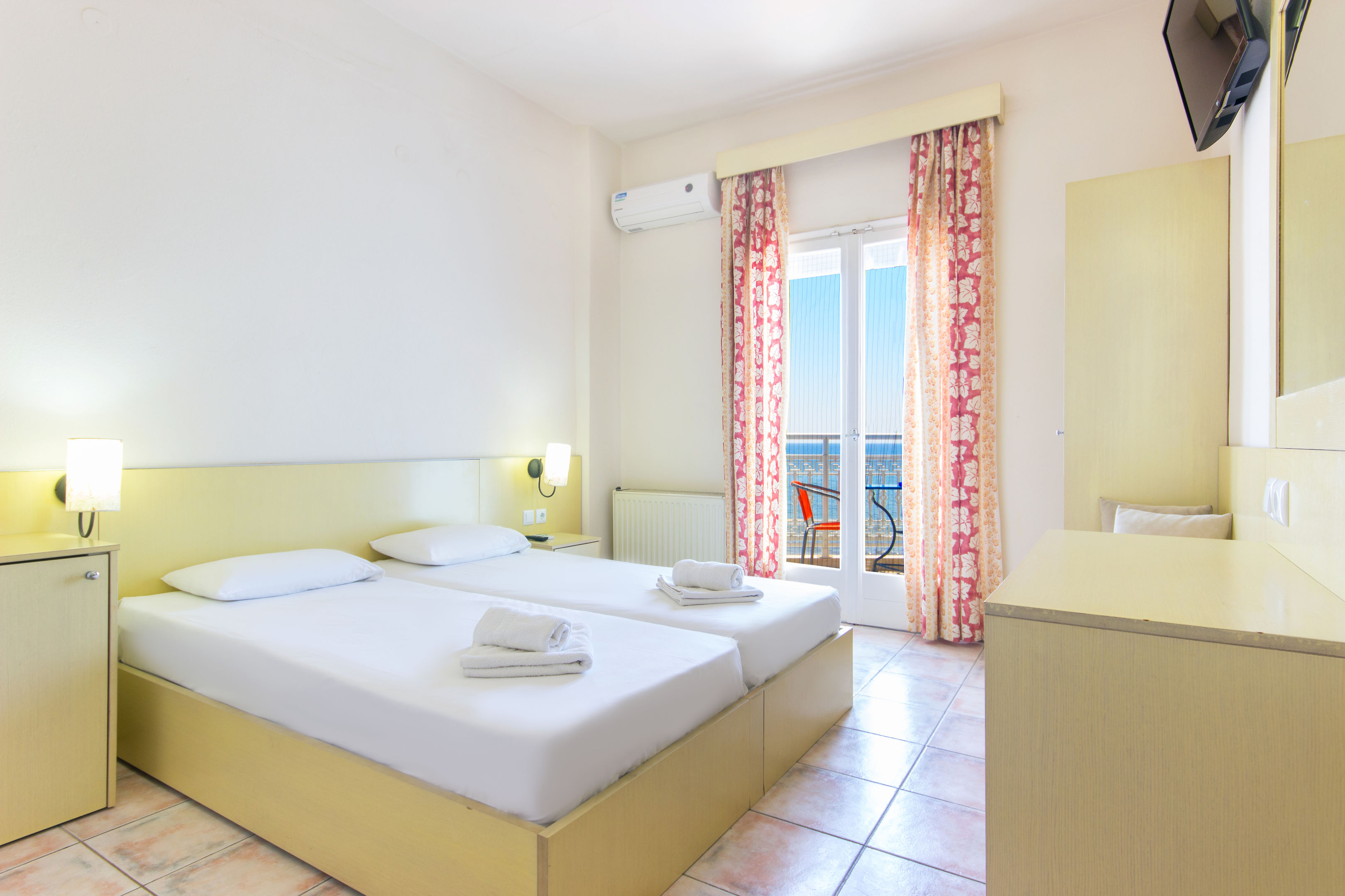 RALITSA HOTEL