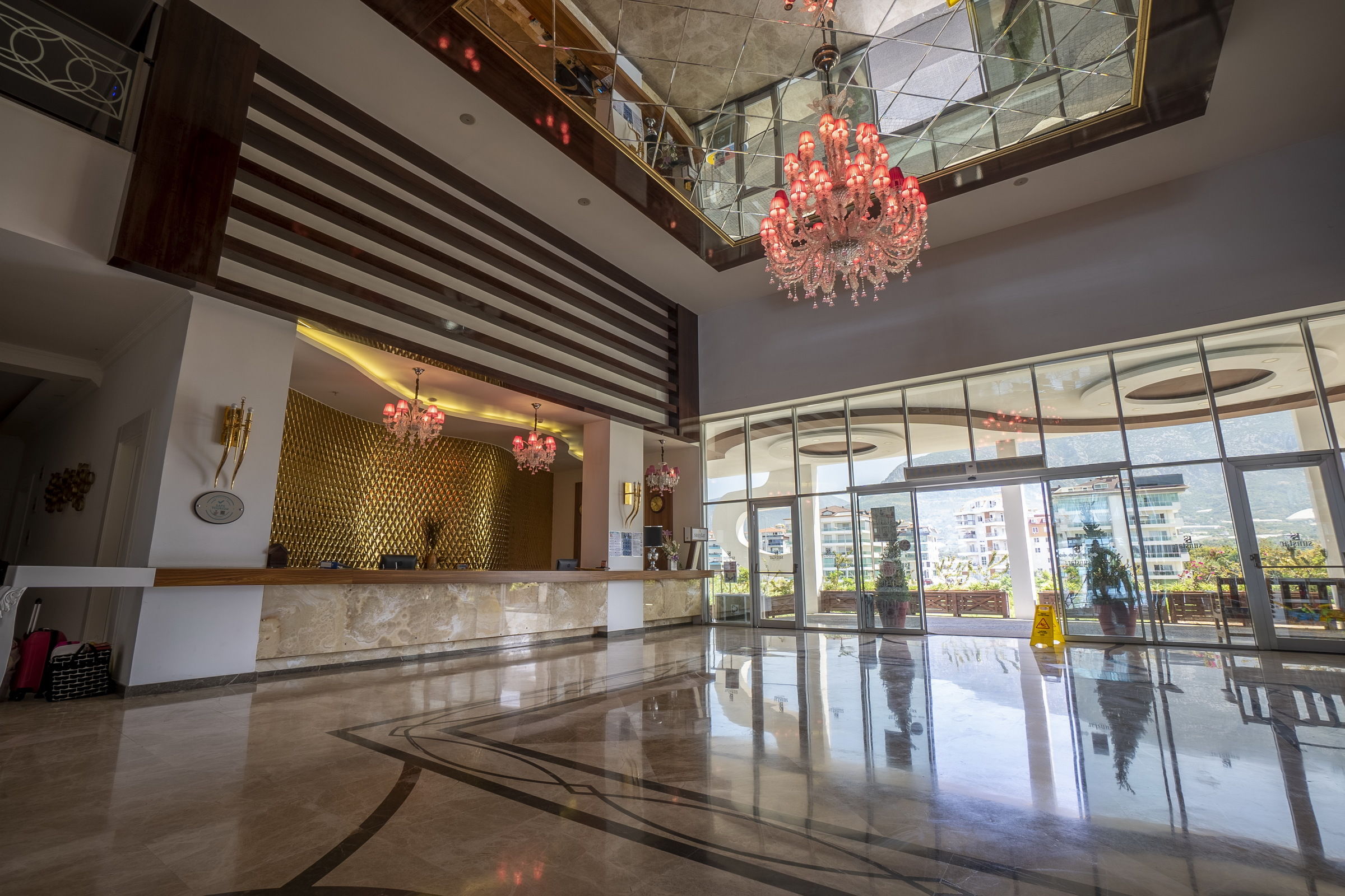 SUNSTAR RESORT HOTEL