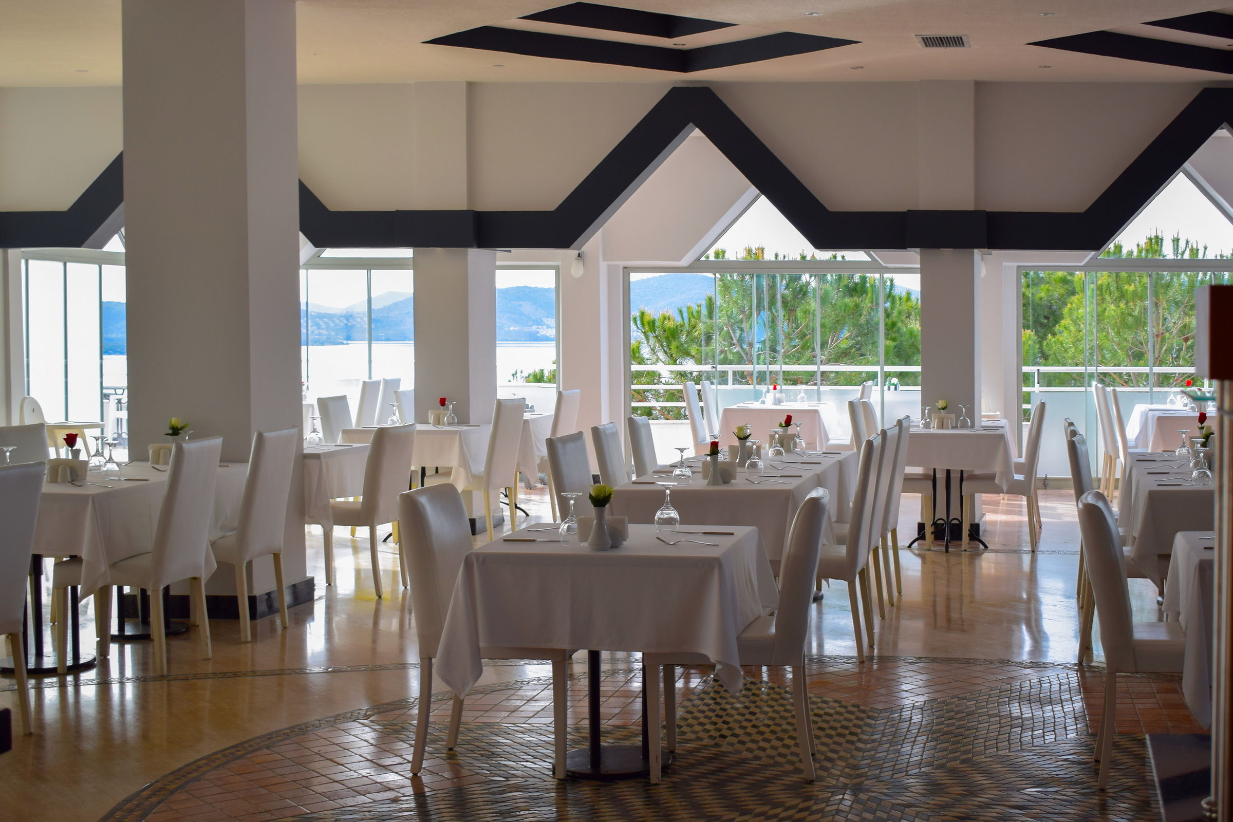 ROSEIRA BEACH RESORT